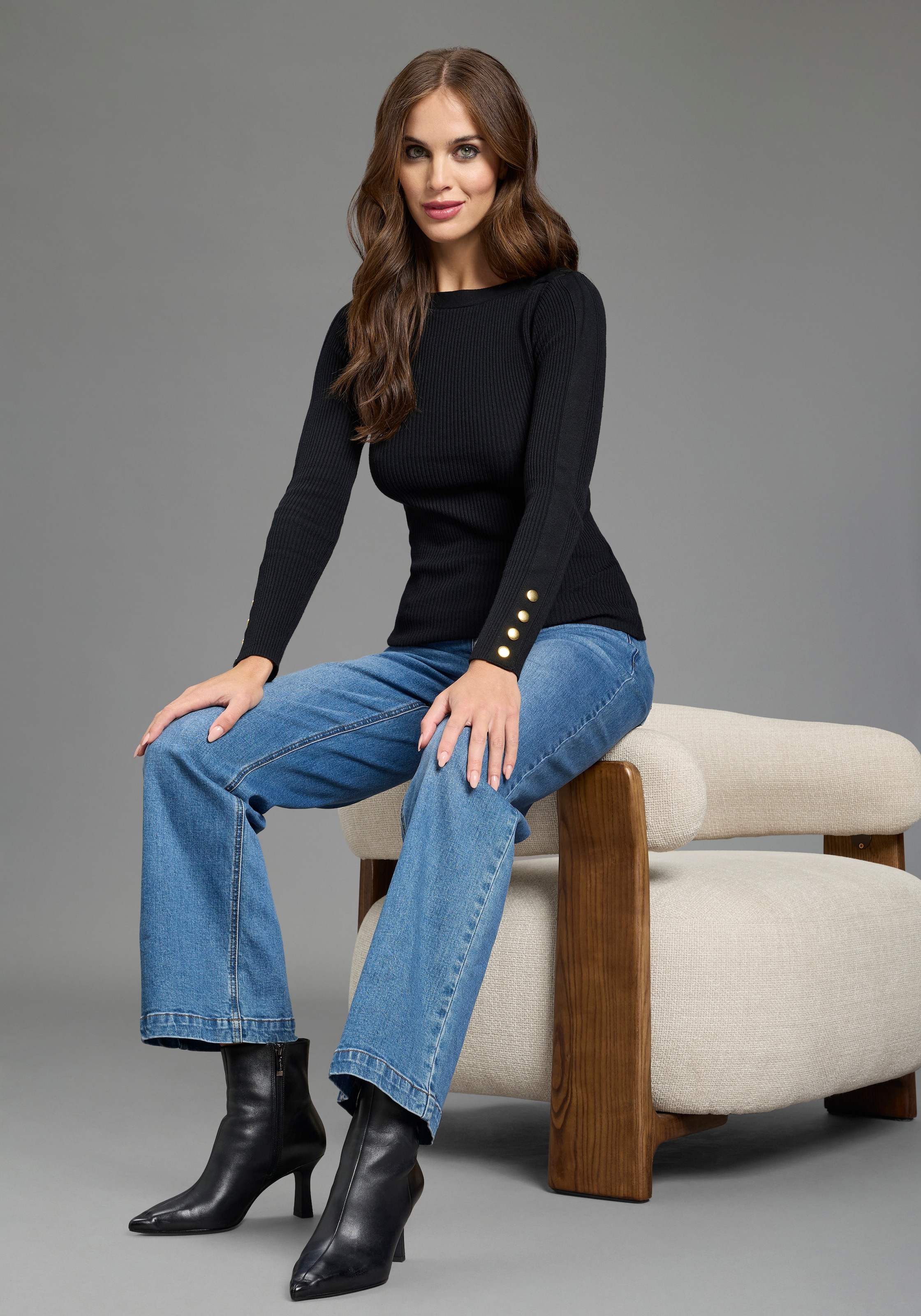 Melrose Strickpullover aus Rippqualität mit Knöpfen