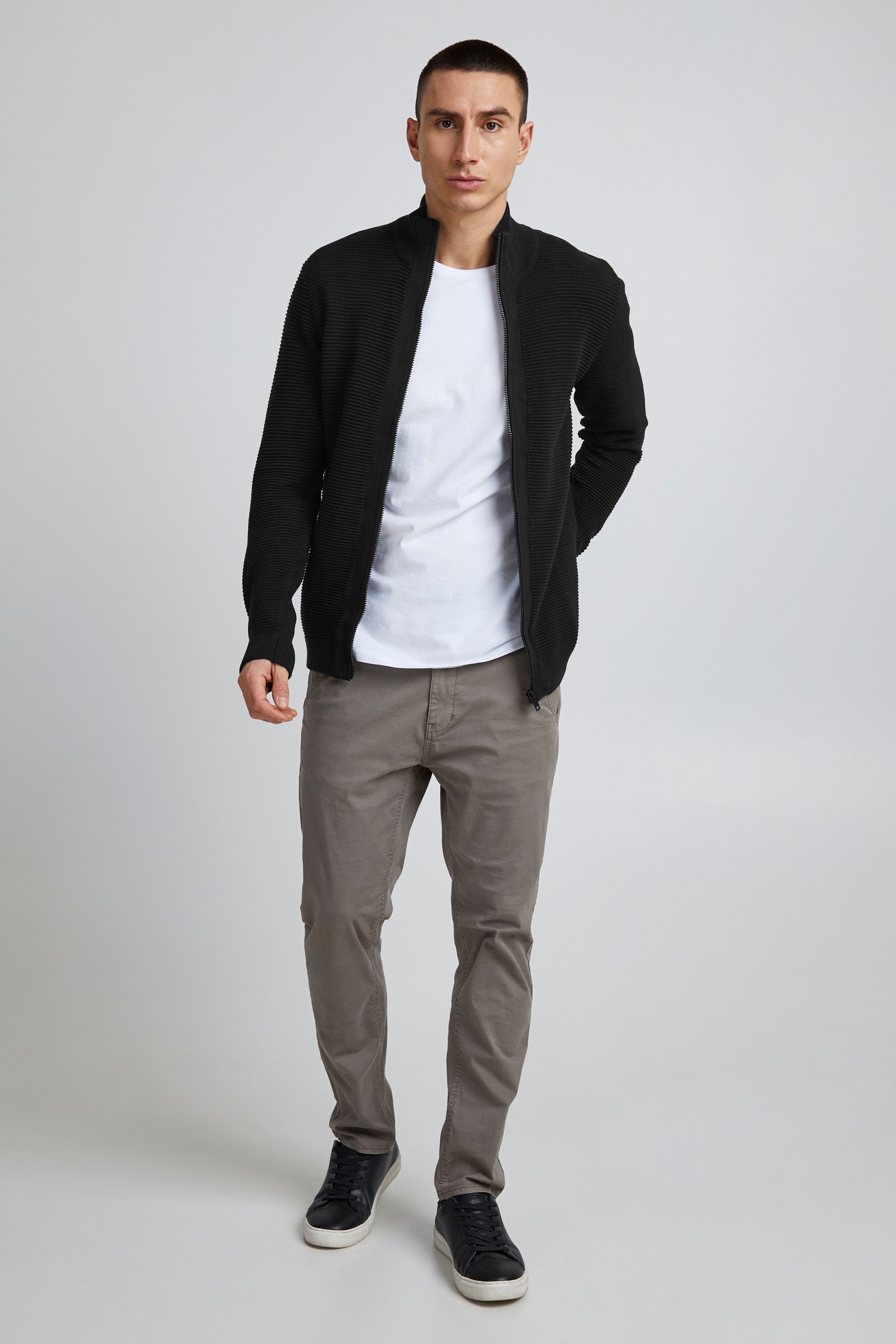 !Solid Strickjacke »Strickjacke SDNicklas«