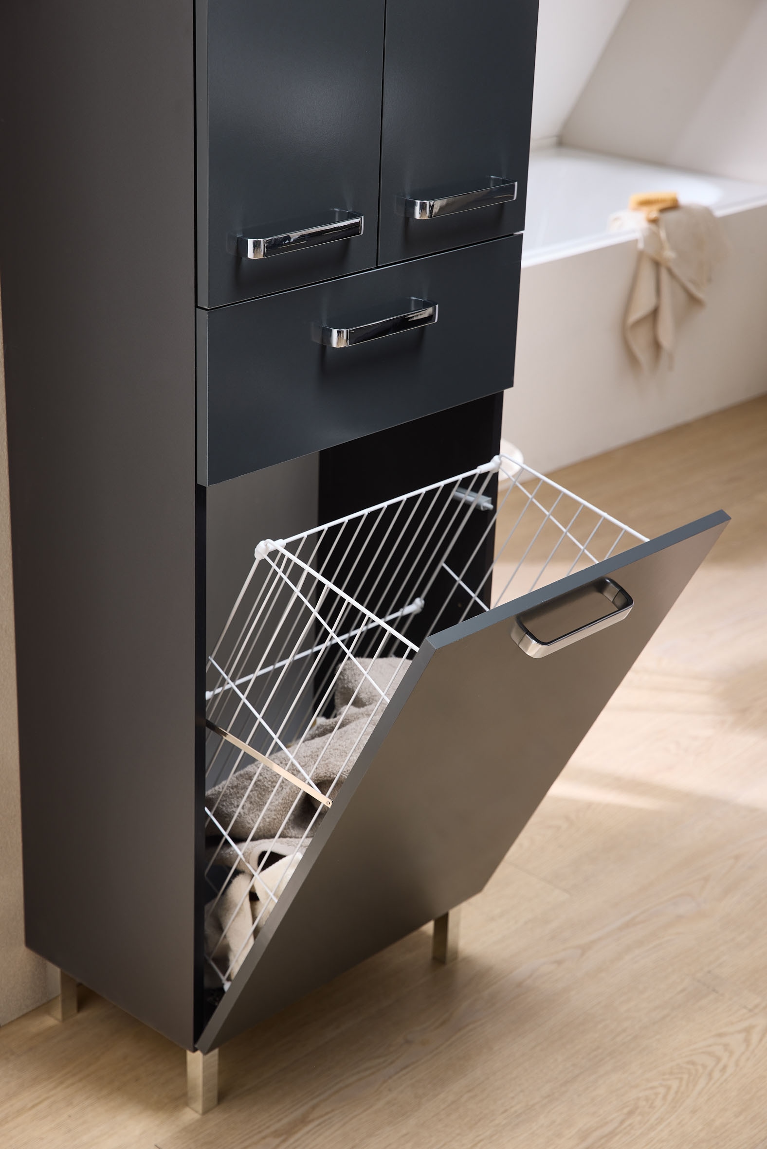 Saphir Hochschrank »mit Wäschekippe«