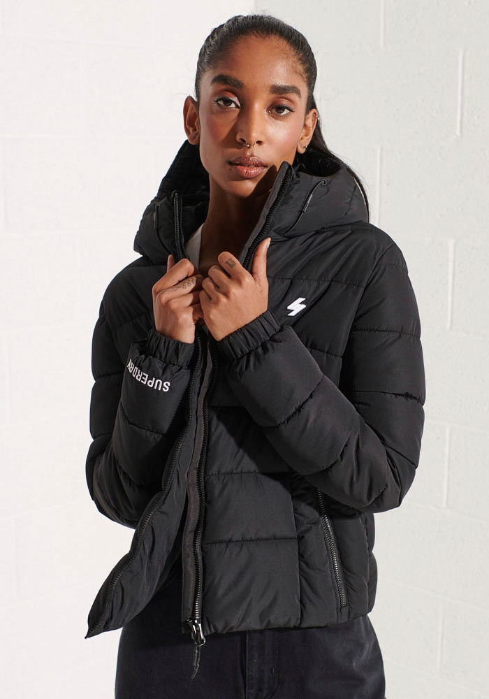 Superdry Steppjacke »HOODED SPIRIT SPORTS PUFFER«, mit Kapuze, aus wasserabweisendem Material
