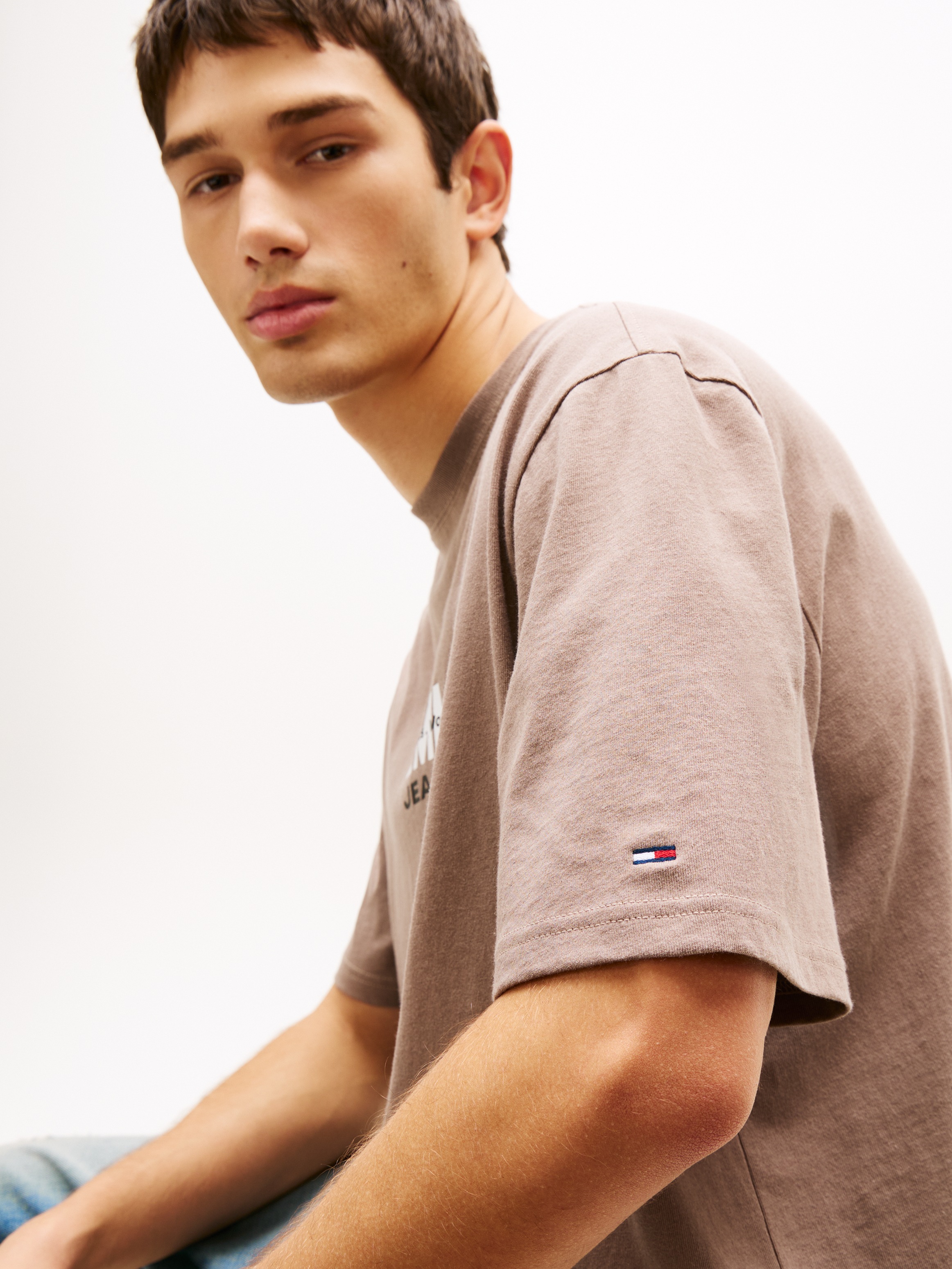 Tommy Jeans T-Shirt »TJM 90S BLOCK« Relaxed fit mit Rundhalsausschnitt