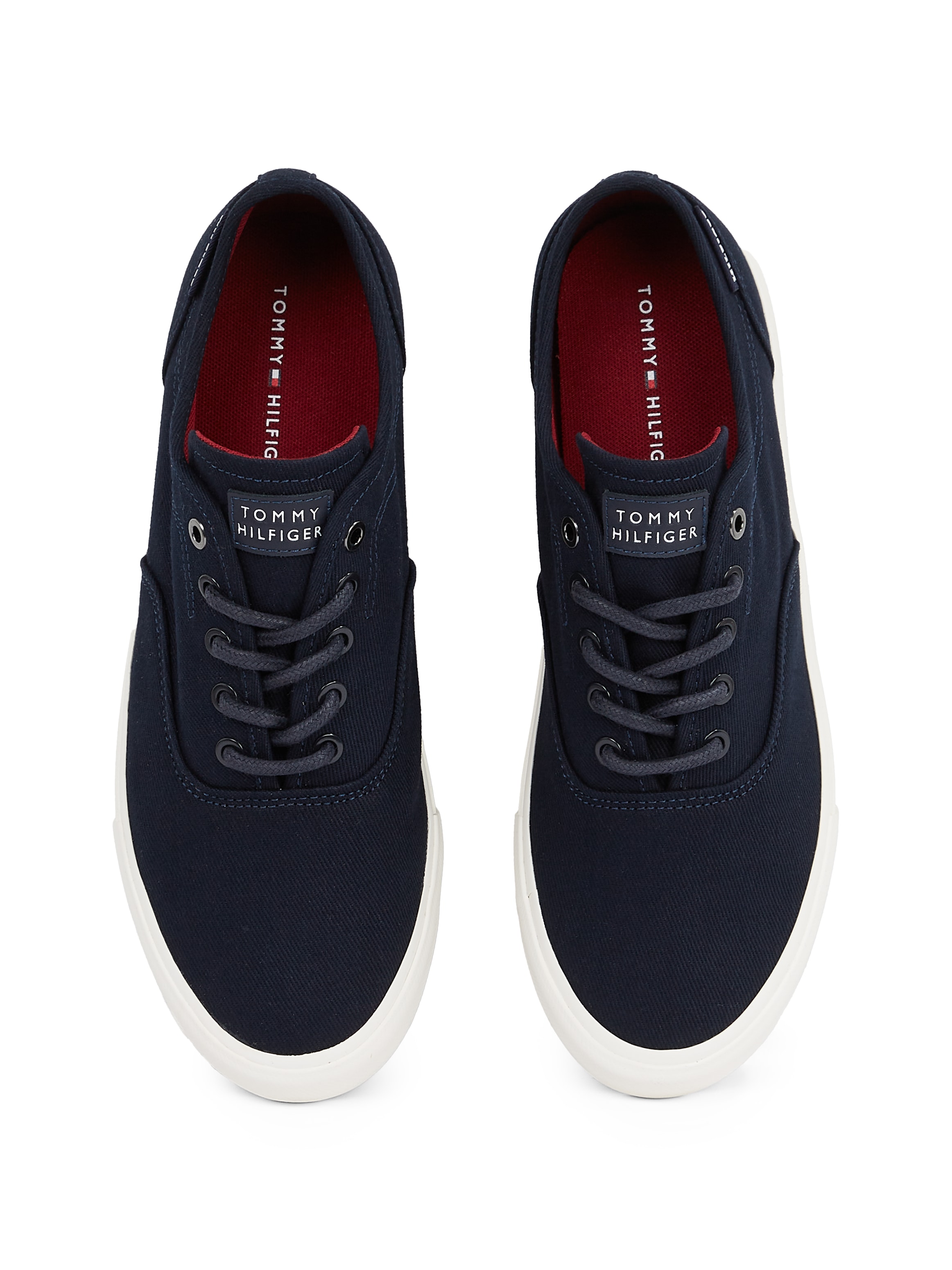 Tommy Hilfiger Sneaker »TH HI VULC LOW OXFORD TWILL«, Freizeitschuh, Halbschuh, Schnürschuh mit Label an der Ferse