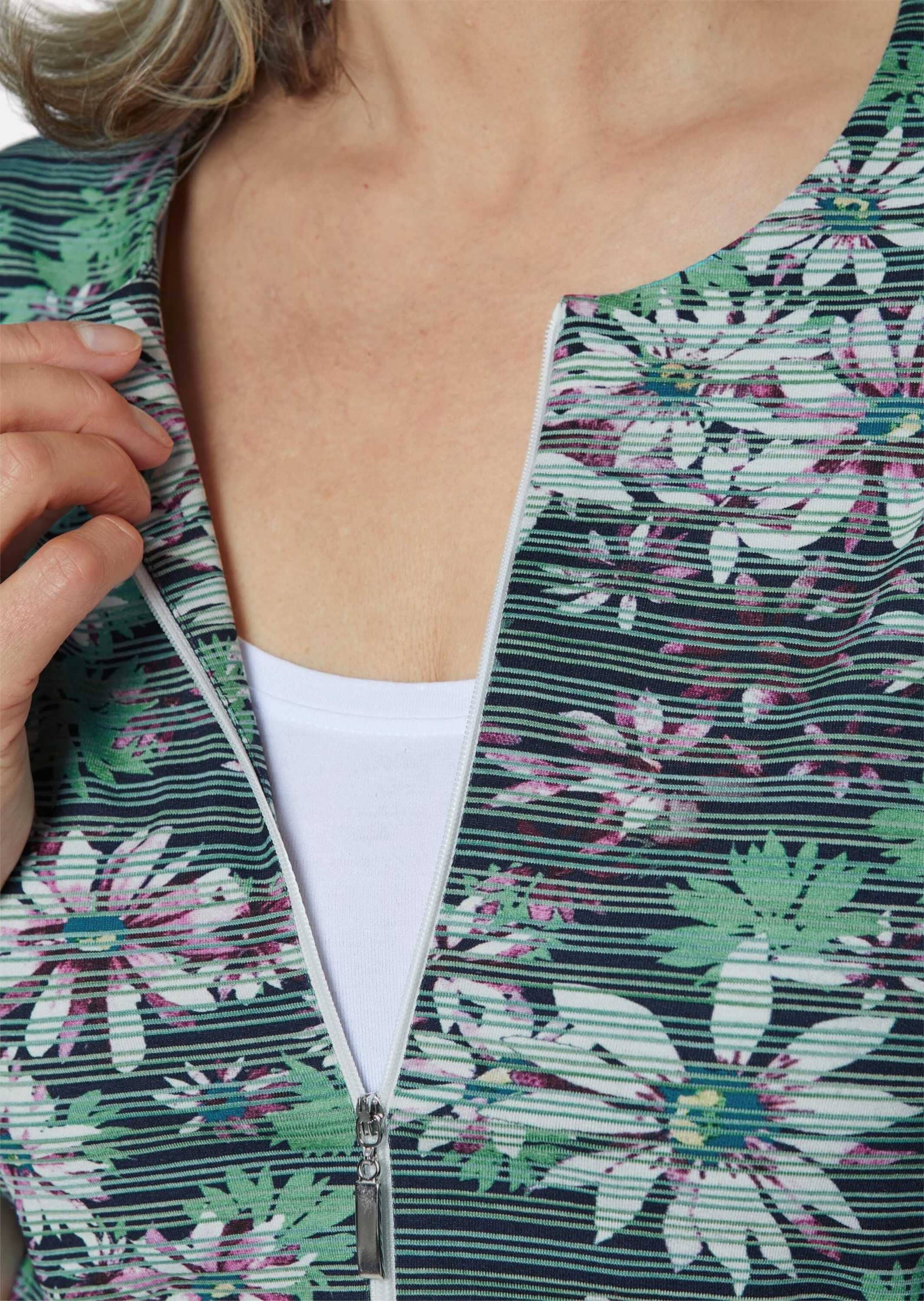GOLDNER Sommerjacke »Kurzgröße Figurumspielende Shirtjacke«