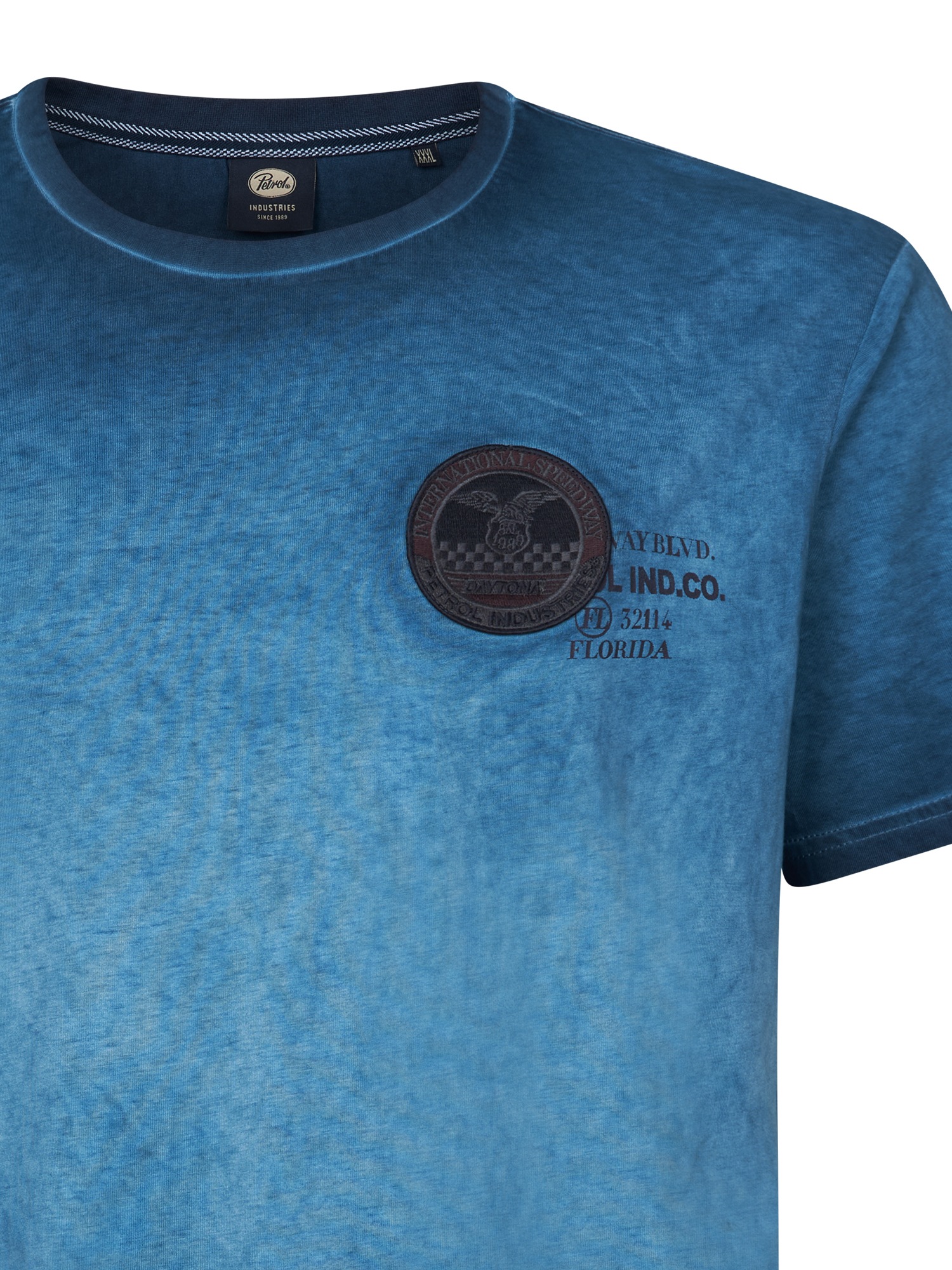 Petrol Industries Rundhalsshirt, mit Logo Stickerei