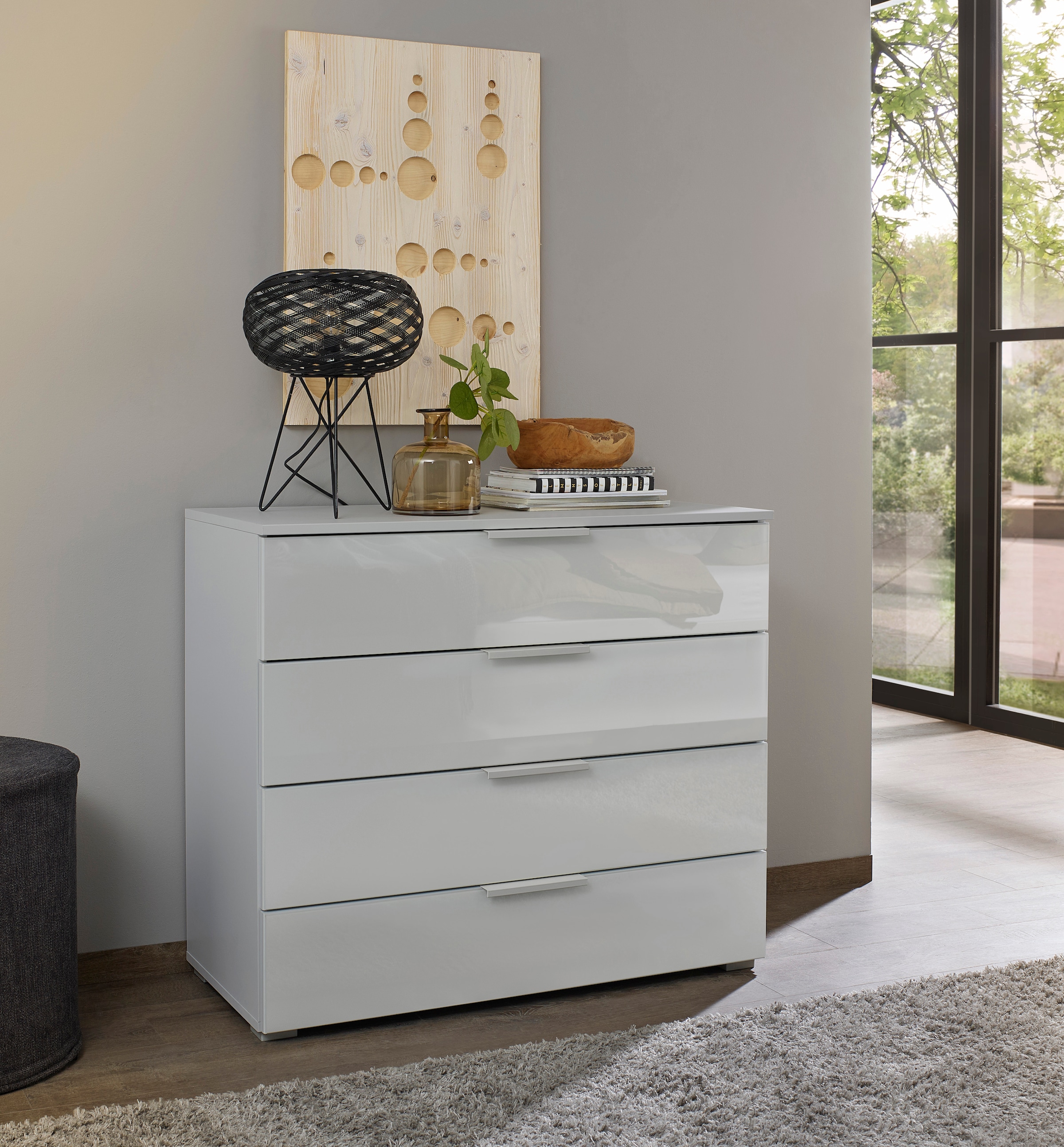 rauch Schubkastenkommode »Sideboard Kommode Schubkastenkommode KOLUNA mit Glasfront«, Breite 93 cm mit 4 großen Schubladen für viel Stauraum MADE IN GERMANY