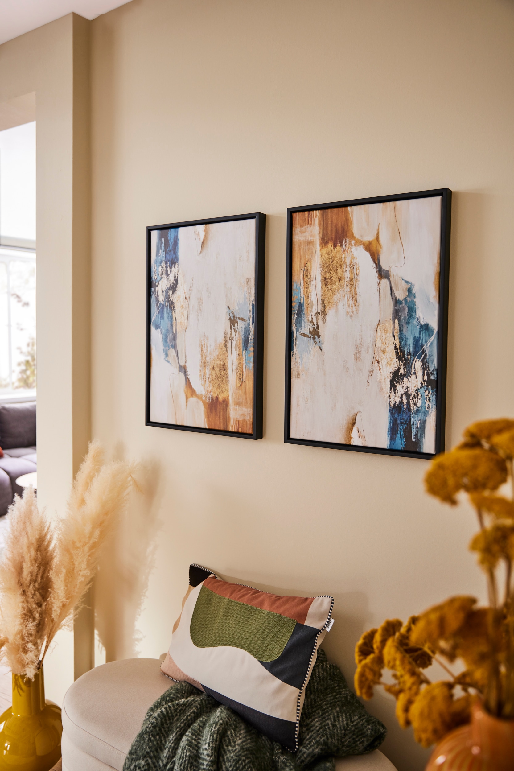 queence Leinwandbild »Abstrakt Beige und Gold«, Abstrakt-Abstrakte-Kunst-Modern, mit einem Schattenfugenrahmen veredelt