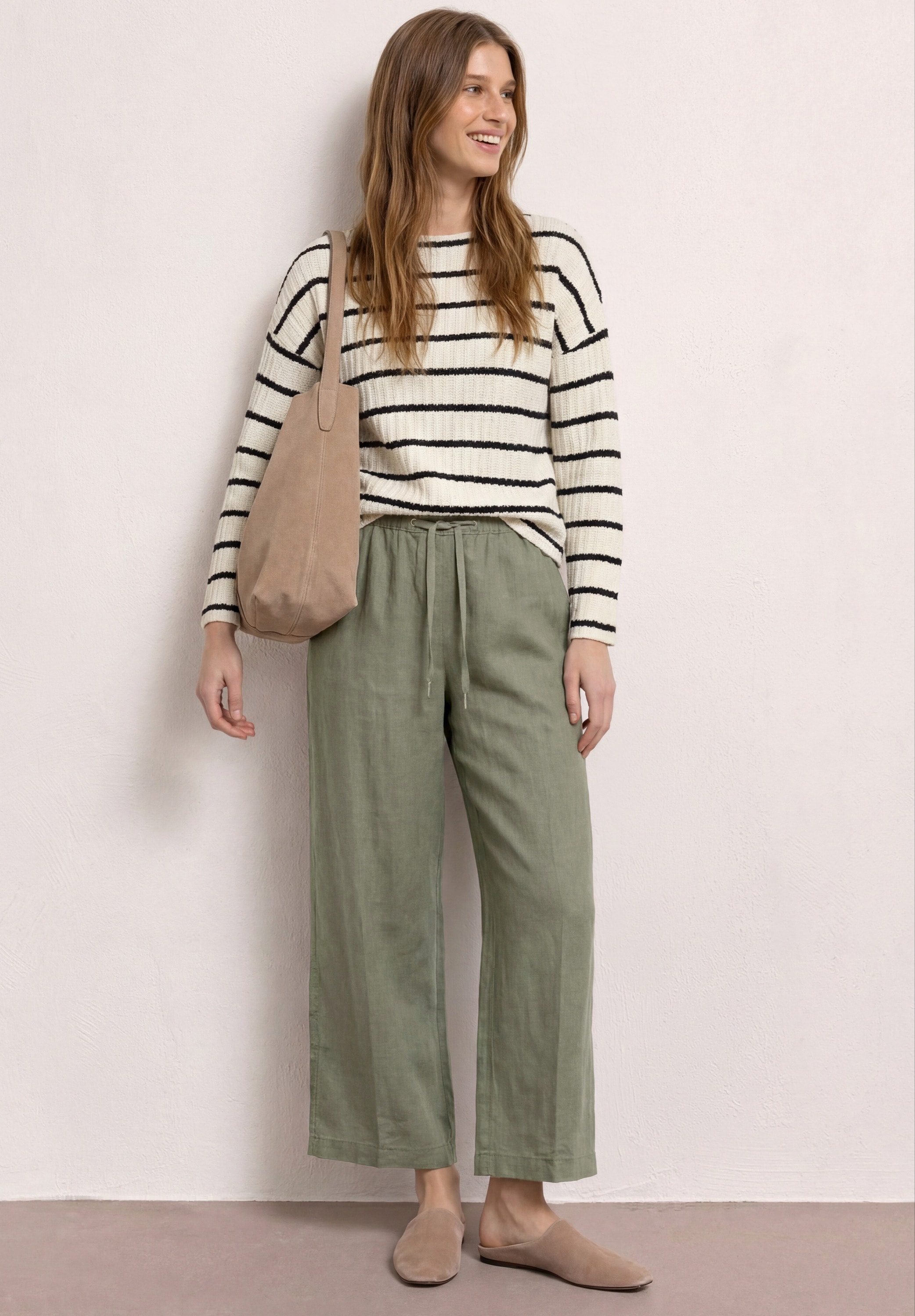 STREET ONE Leinenhose »Style Emee«  miSommerhose mit elastischem Bund und Kordelzug