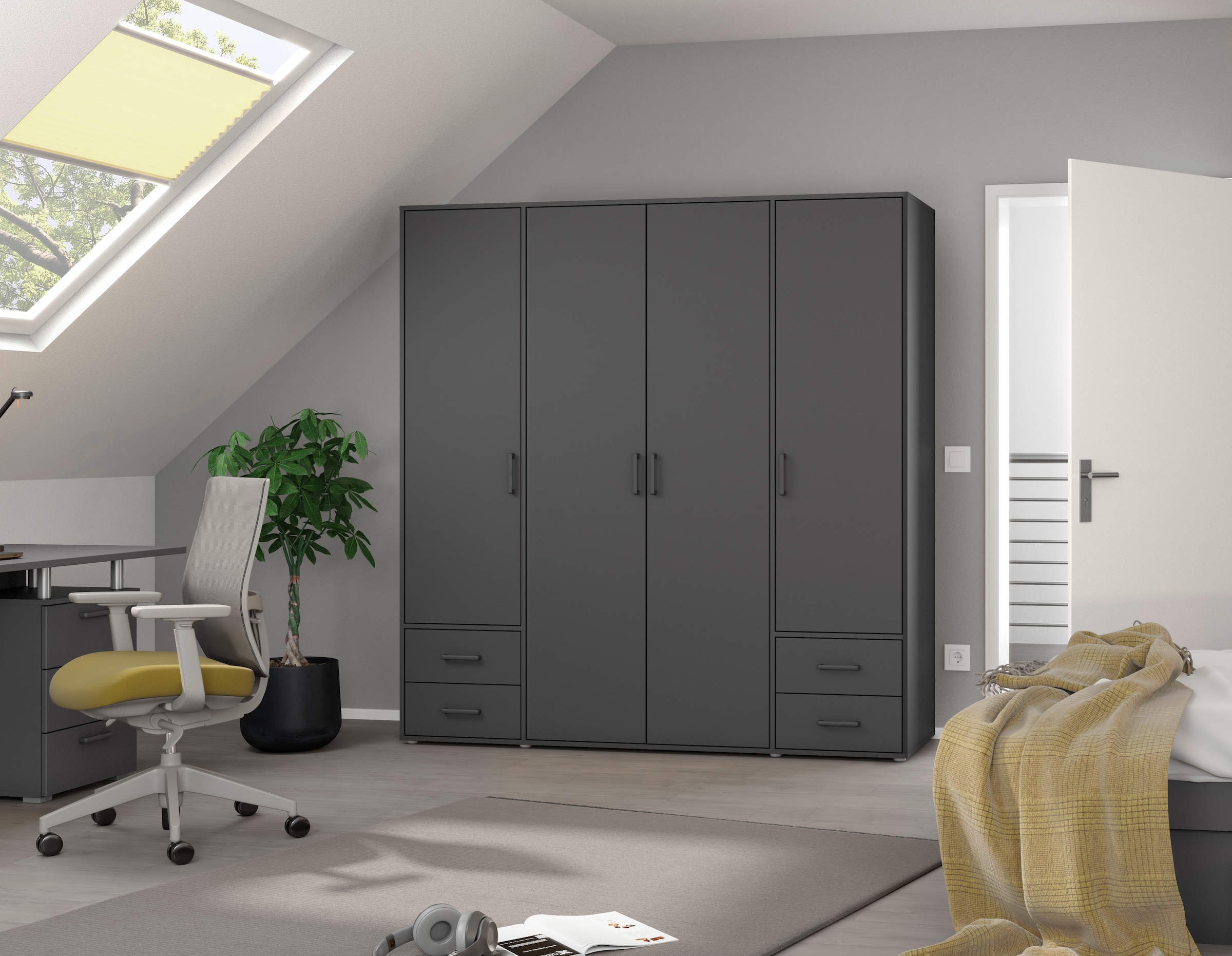 rauch Drehtürenschrank »Voyager, Kleiderschrank mit Außenschubkästen, Garderobe«, (in 3 verschiedenen Ausstattungen BASIC/CLASSIC/PREMIUM), Made in Germany