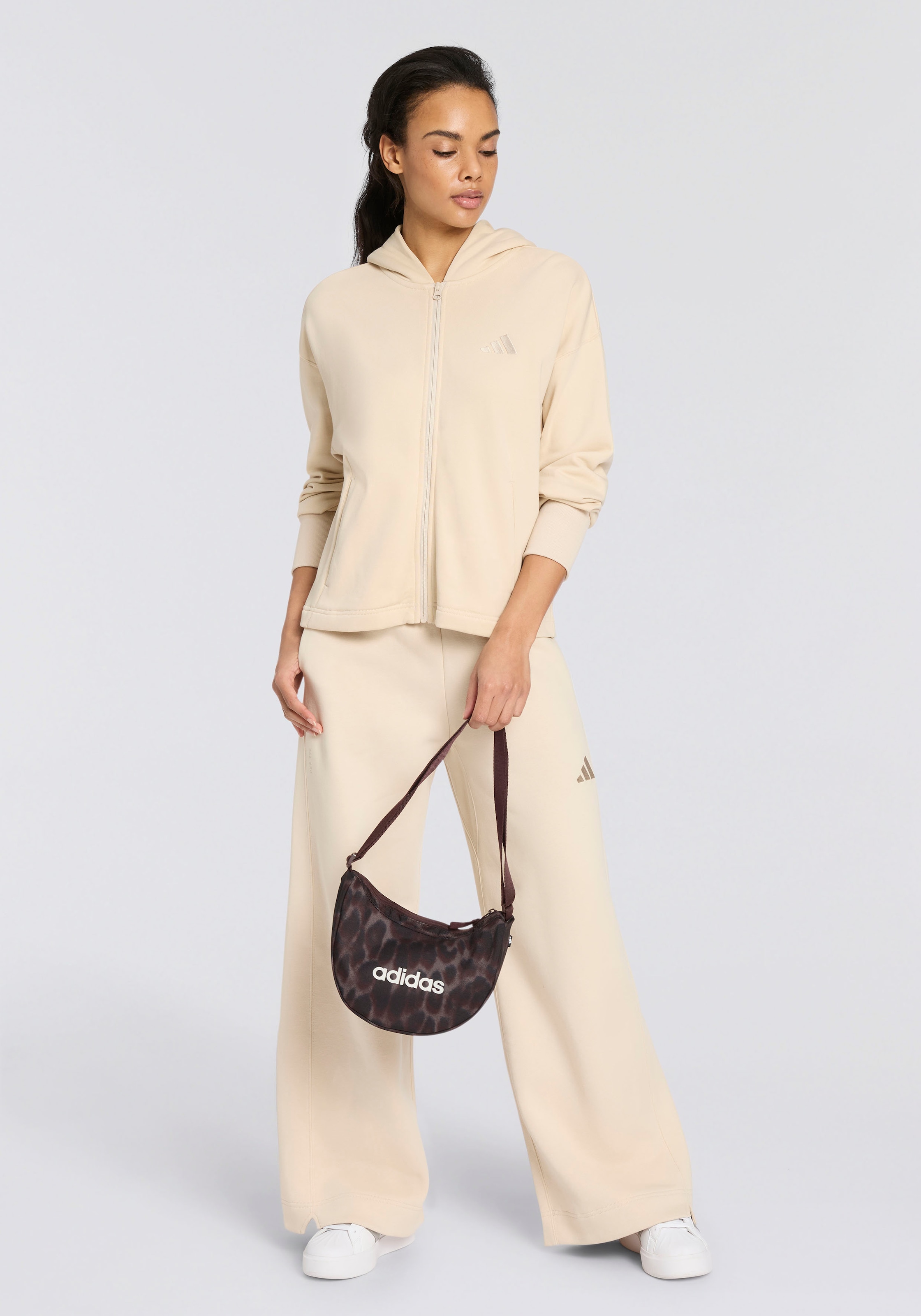 adidas Performance Sporttasche »LINEAR ESSENTIAL GRAFIK POUCH«