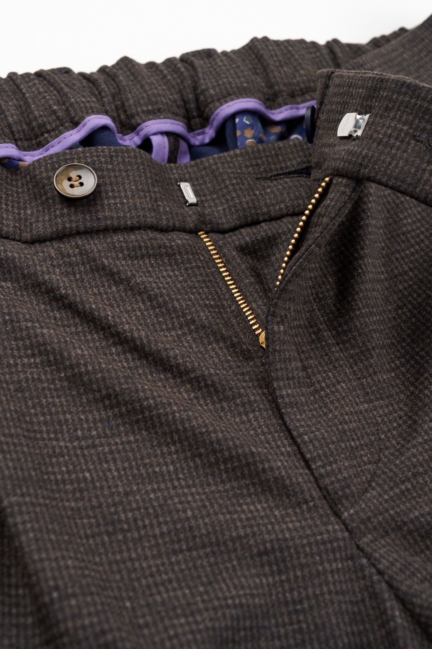 bugatti Bundfaltenhose, mit modernem Schnitt