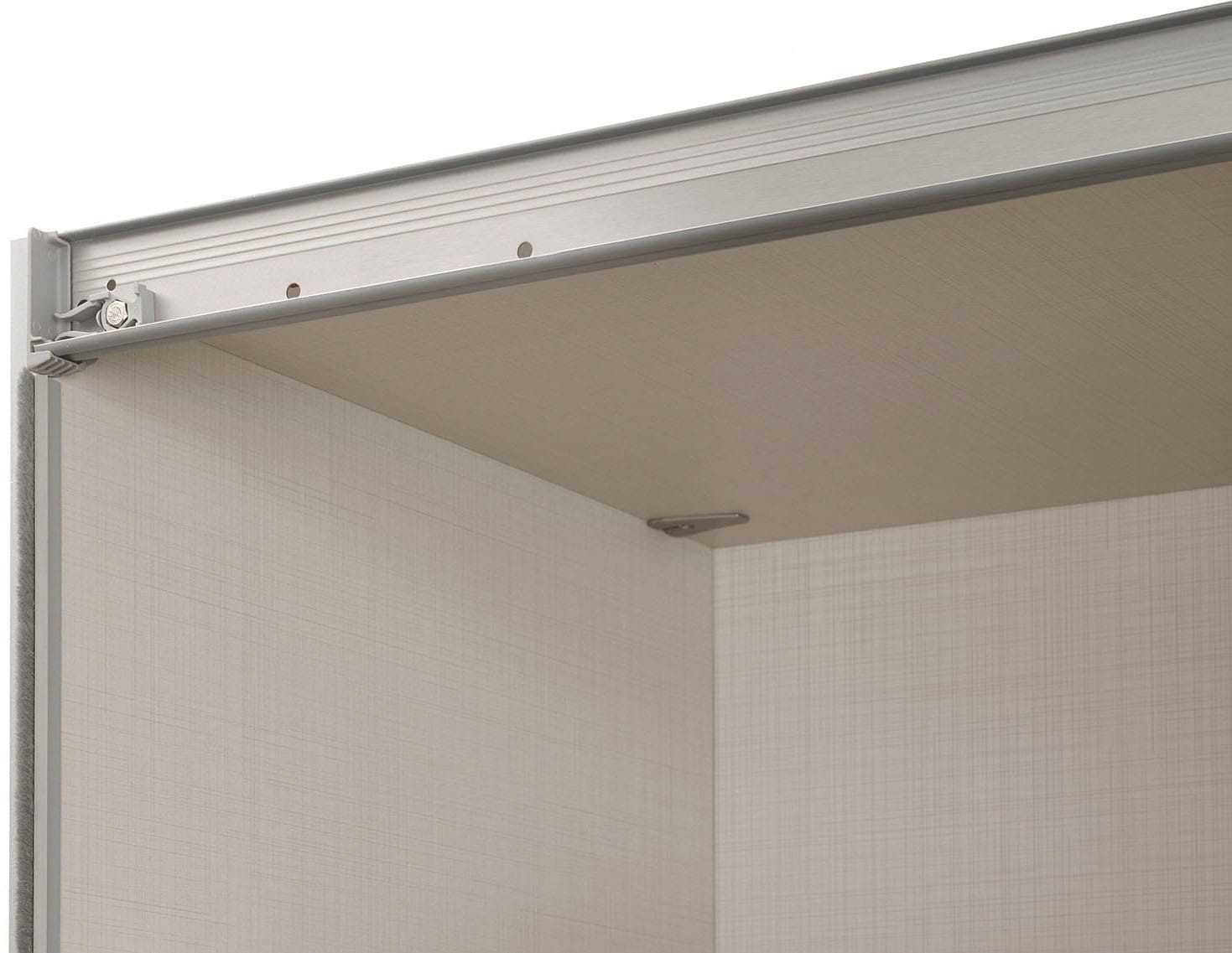 STAUD Schwebetürenschrank »Includo, Made in Germany« Mit Spiegeltüre und vier verschiedenen Ausstattungsvarianten