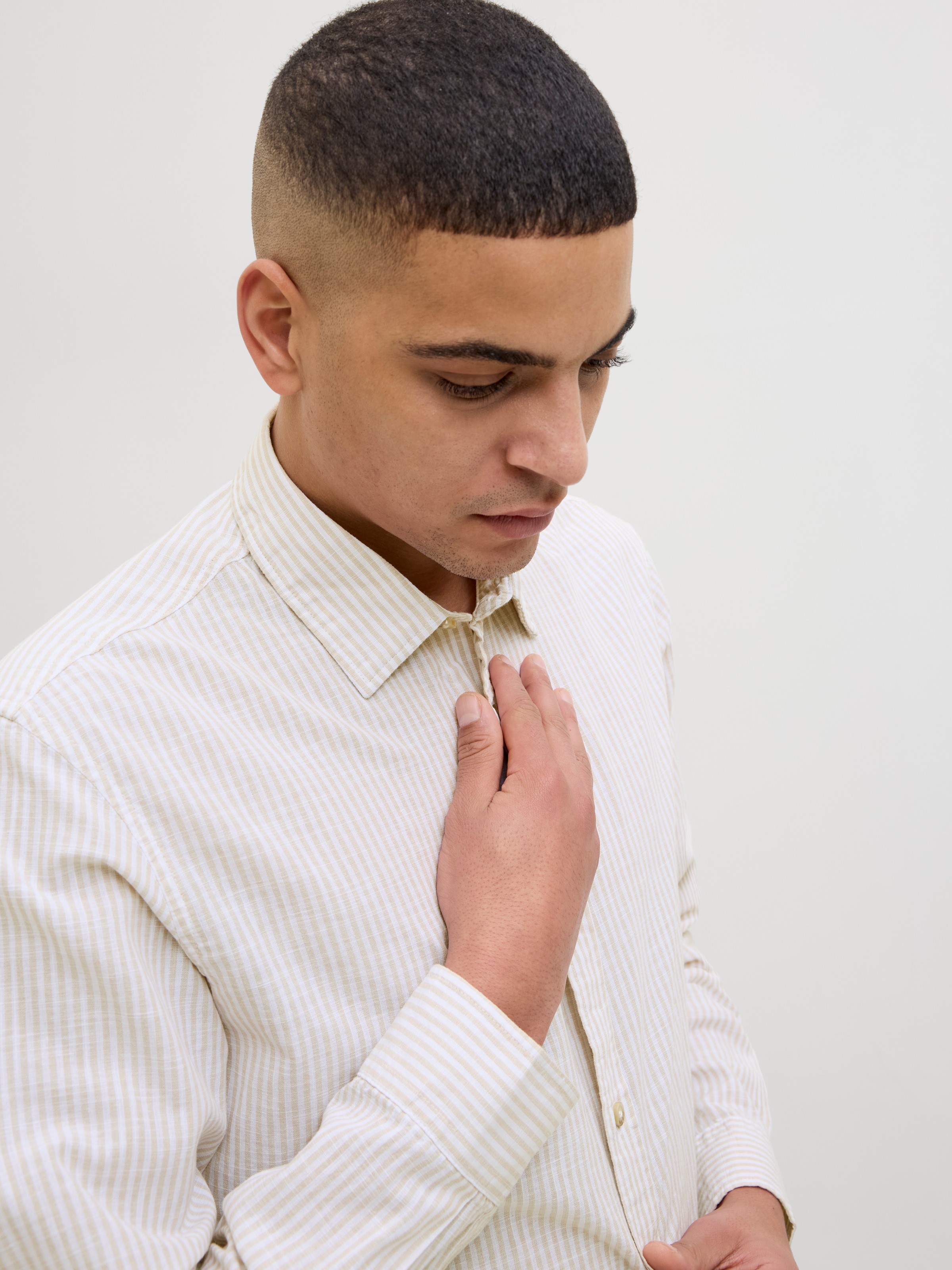 Jack & Jones Langarmhemd »JJESUMMER SHIRT LS SN« mit Hemdkragen