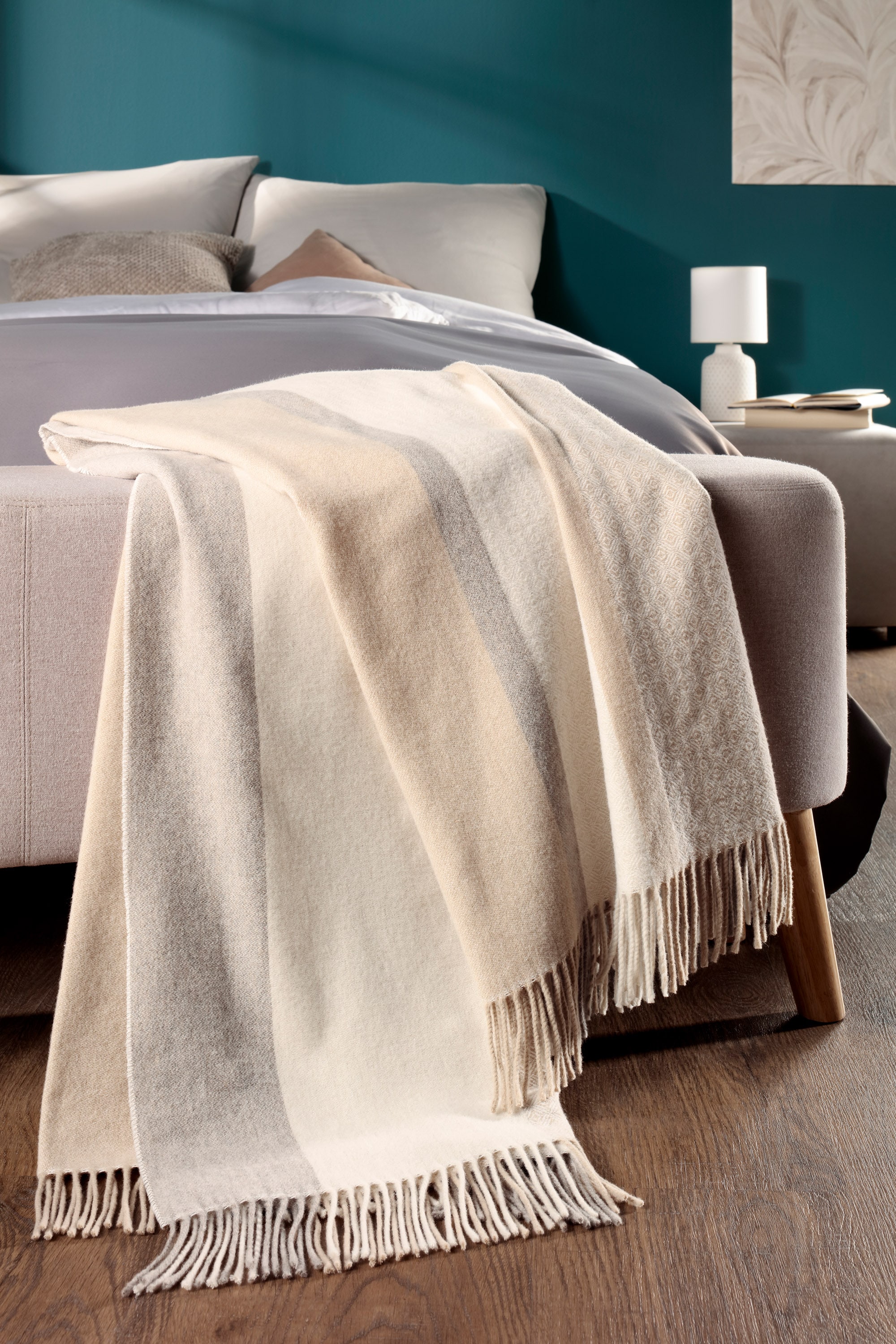 Biederlack Wohndecke »Plaid Light lines« im zeitlosen Streifendessin