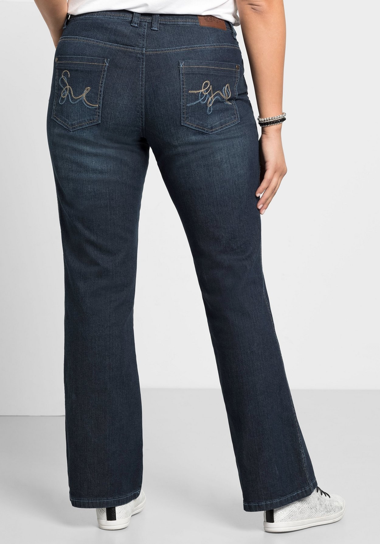 Sheego Stretch-Jeans »Jeans mit Used-Effekten«, mit Used-Effekten