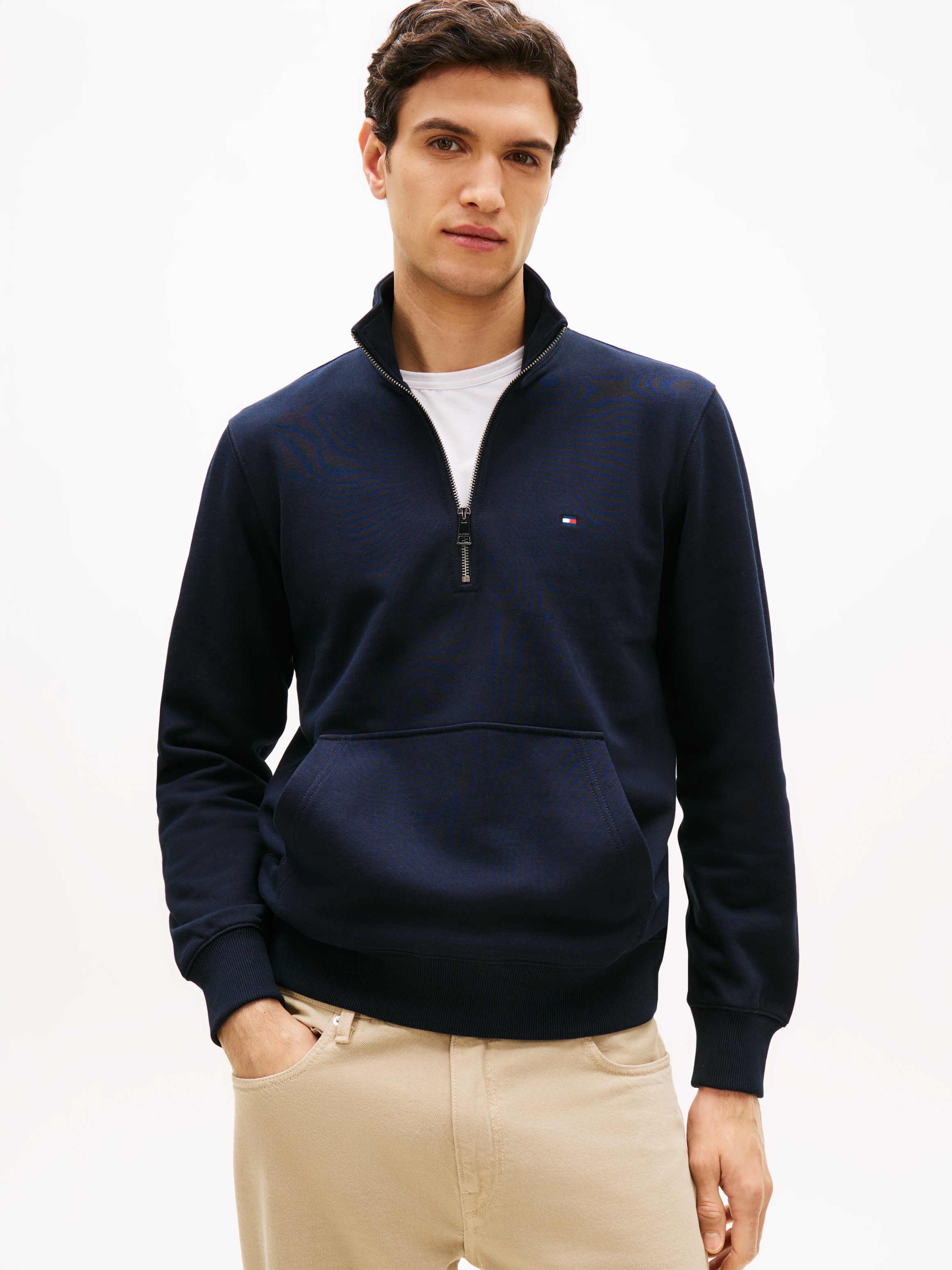 Tommy Hilfiger Sweatshirt »ESSENTIAL TERRY NEW 1/4 ZIP«, Quarter-Zip aus Terry mit Flag
