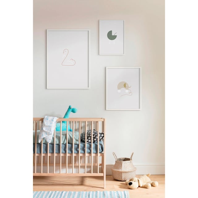 Komar Poster »Baby Happy«, Figuren, (Packung, 1 St.), Kinderzimmer,  Schlafzimmer, Wohnzimmer online kaufen | mit 3 Jahren XXL Garantie