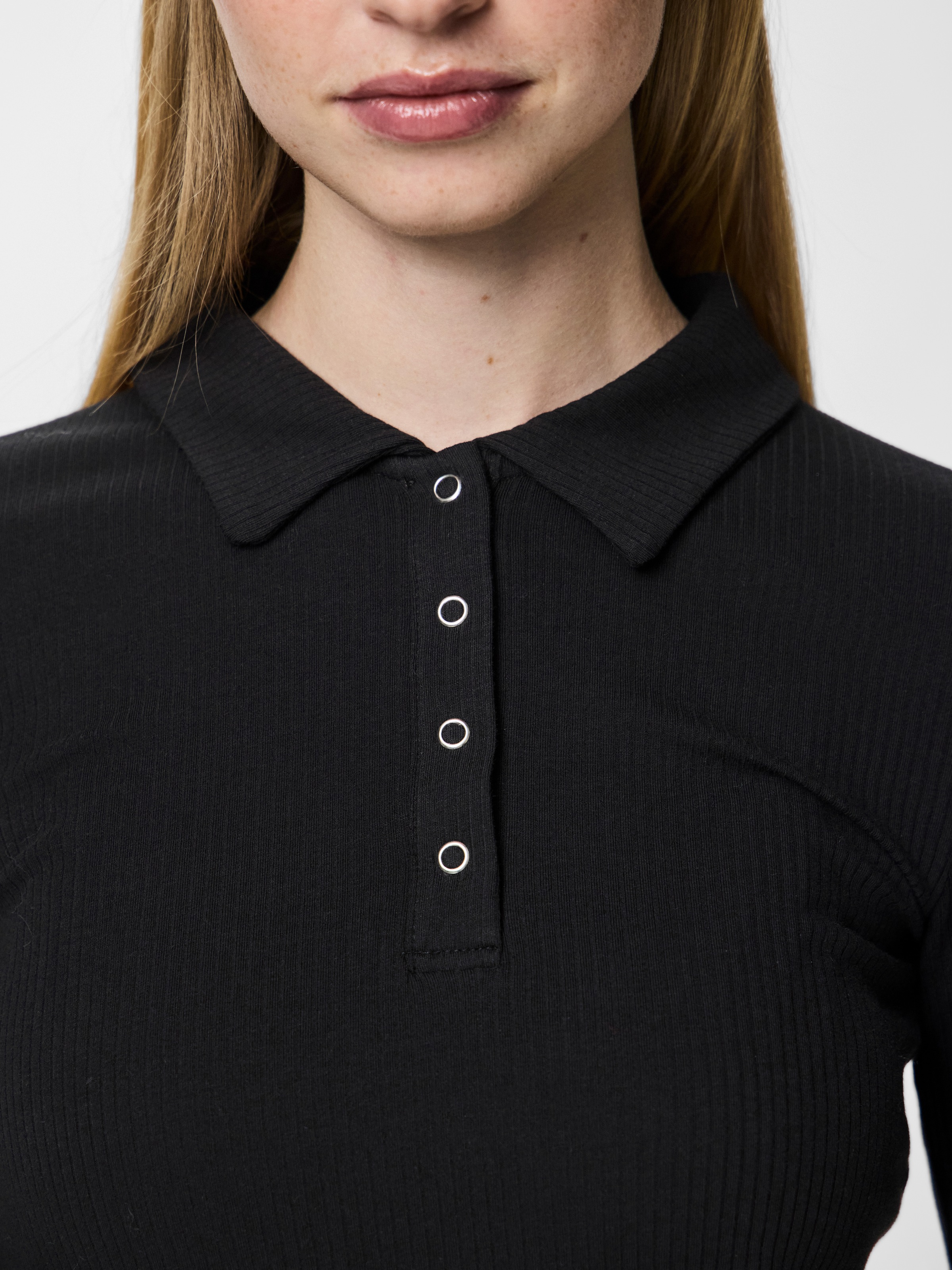 pieces Langarm-Poloshirt »PCKITTE LS POLO TOP JRS NOOS« mit gerippter Struktur