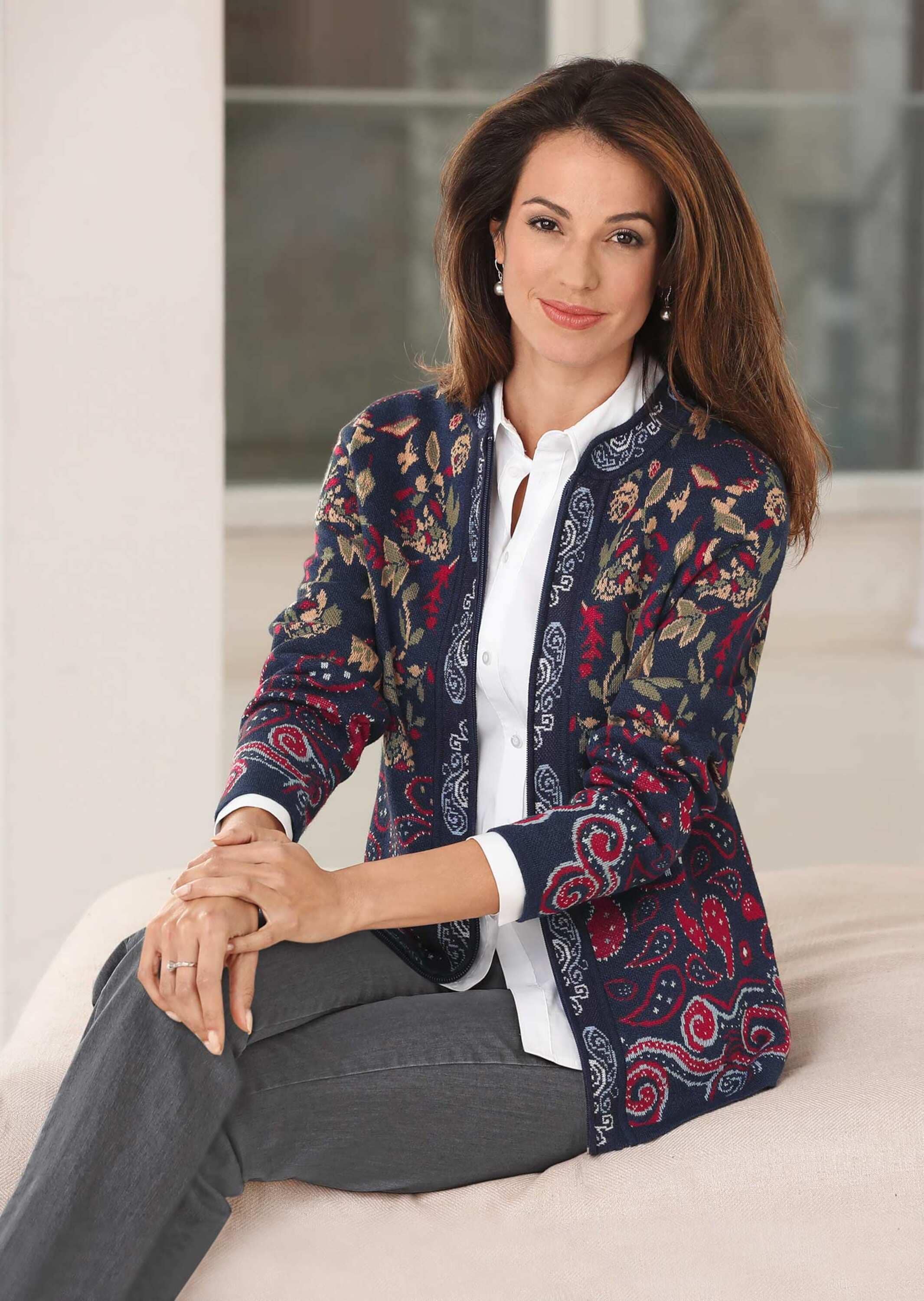 GOLDNER Strickjacke »Feinstrick Jacquard-Cardigan, Print« Hochwertig eingestricktes Jacquardmuster mit Bordüre