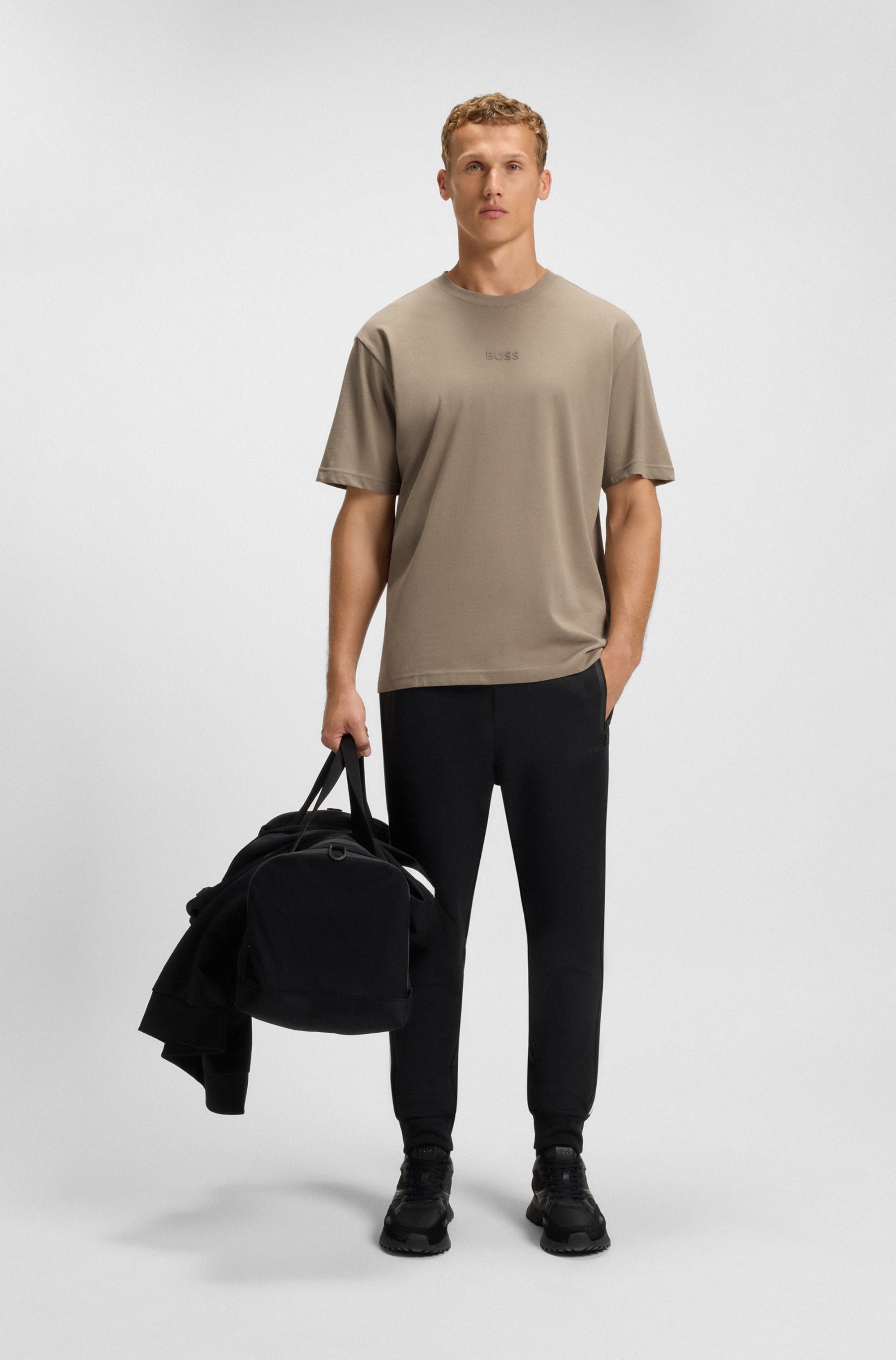 BOSS GREEN T-Shirt »Tee 10 Relaxed Fit« 100% Cotton, Logo Centered, Rundhals