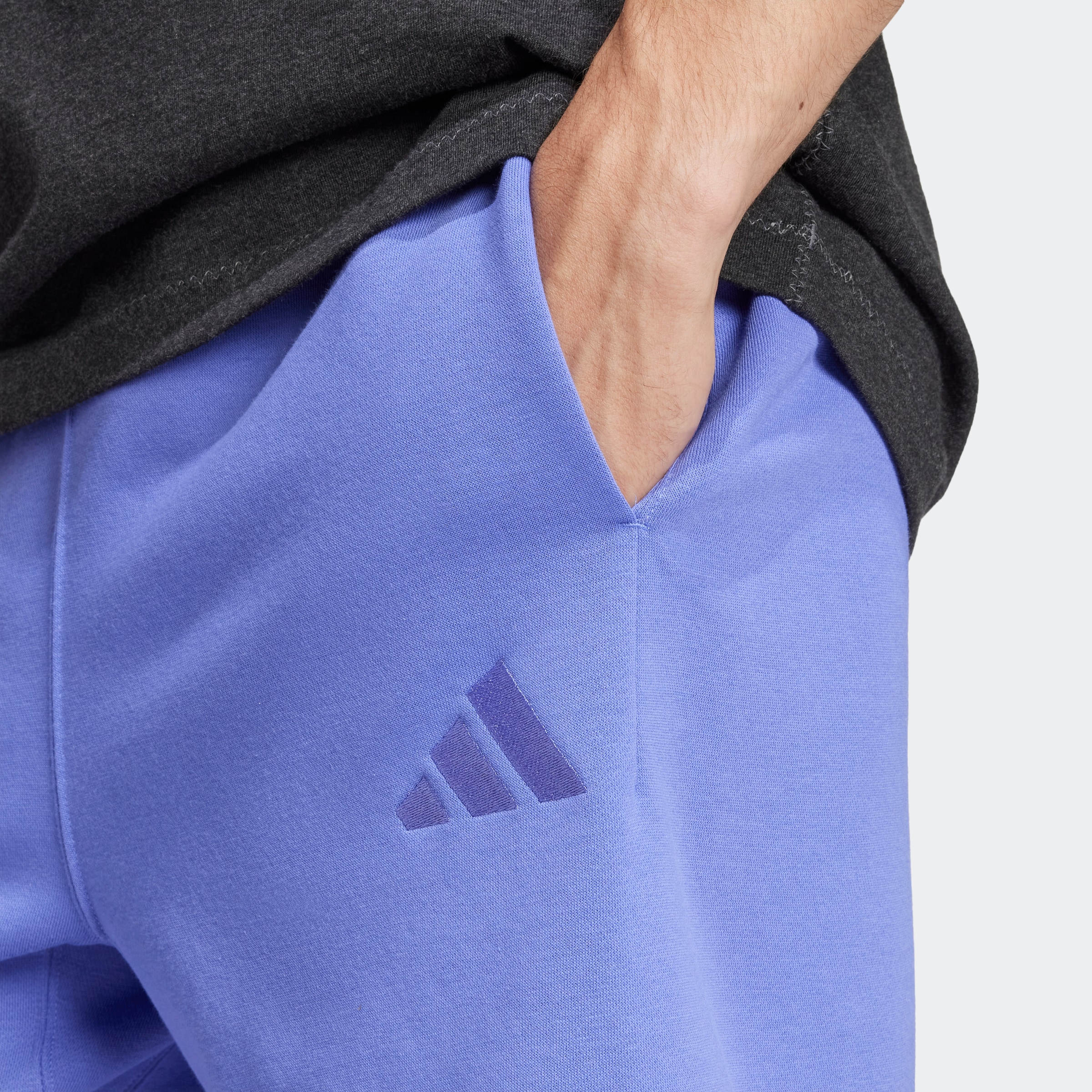 adidas Sportswear Shorts »M A SZN FL SHO«, (1 tlg.)