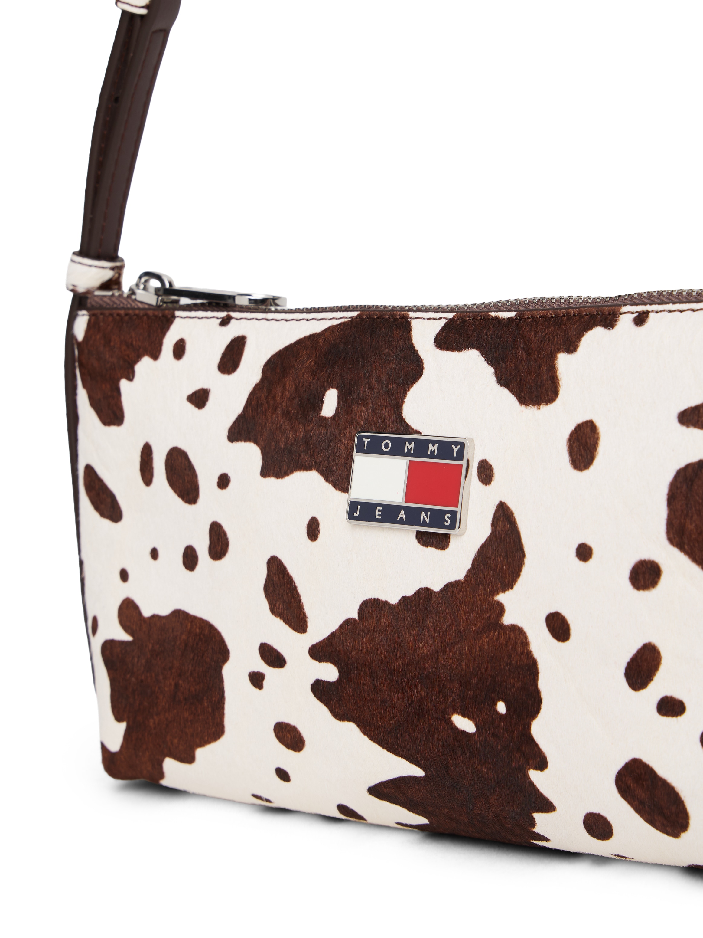 Tommy Jeans Schultertasche »TJW MUST COW SHOULDER BAG« , Damen Tragetasche, Umhängetasche in modischem Kuh-Print