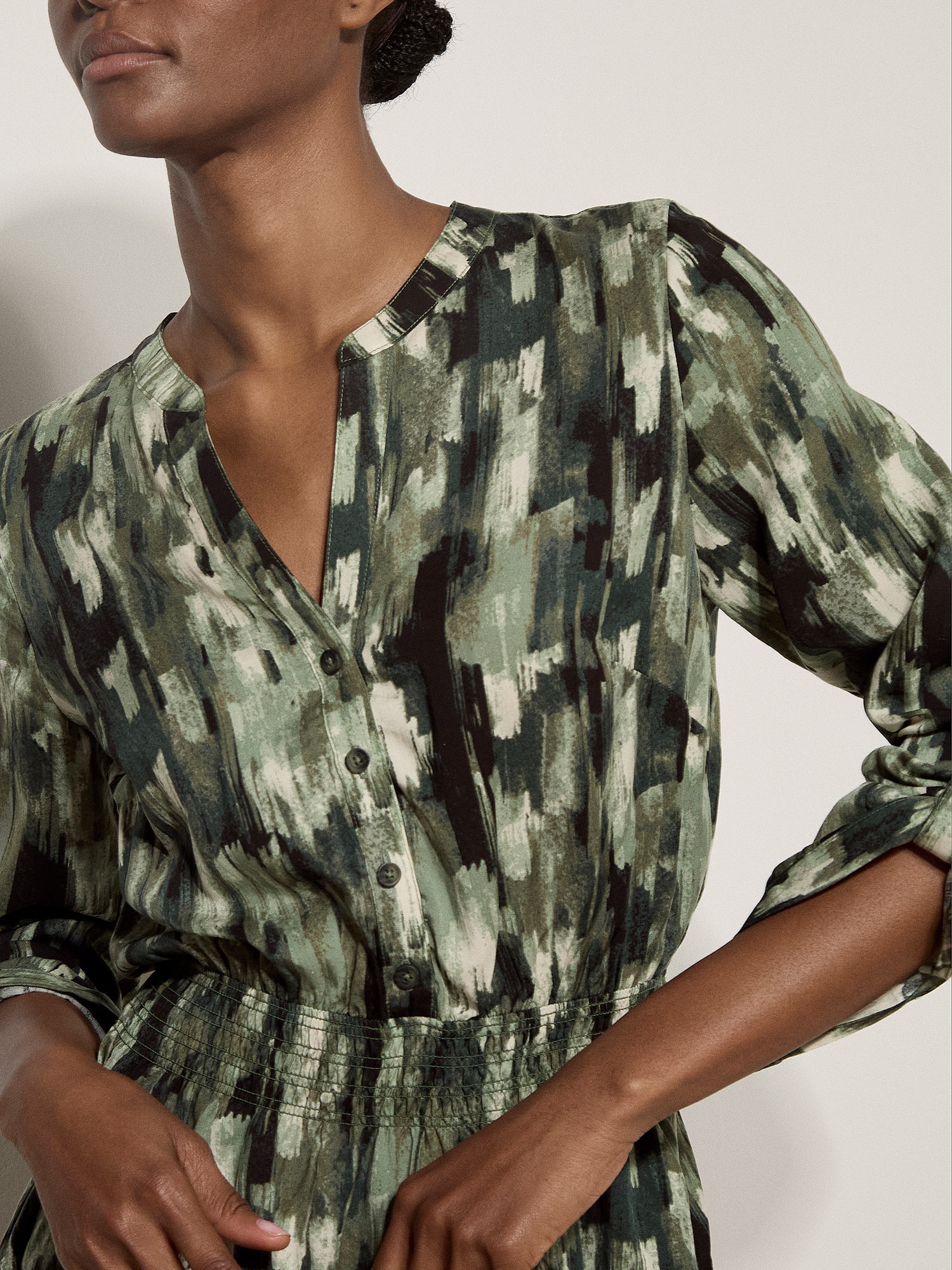 Apricot Druckkleid »Minikleid im Utility-Stil« mit Pinselstrich-Print