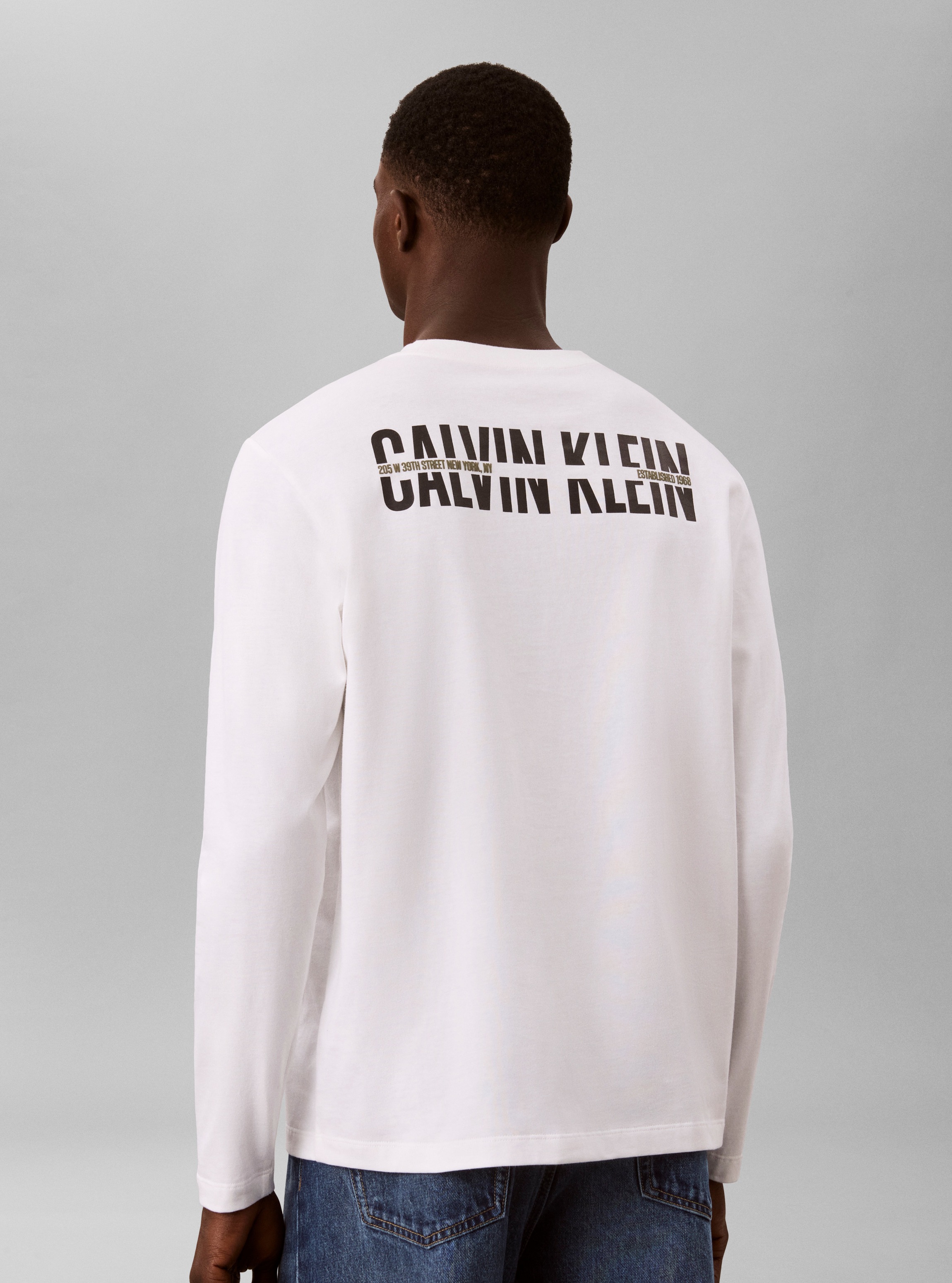Calvin Klein Jeans Langarmshirt »EASY 20S RETRO CALVIN BACK« Regular fit mit Markenprint