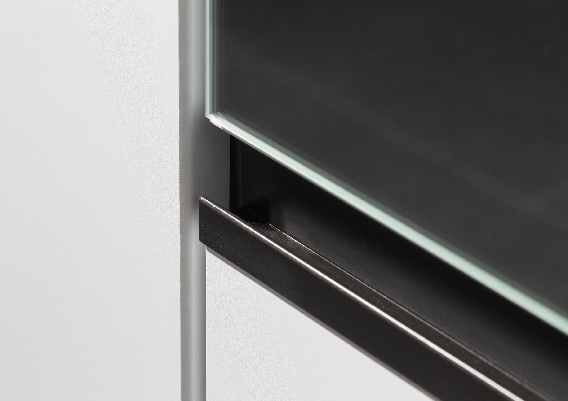 rauch Drehtürenschrank »Kleiderschrank Schrank Garderobe Wäscheschrank COSTA in 3 Breiten«, mit Spiegel, grifflose Front und Push-to-Open Funktion MADE IN GERMANY