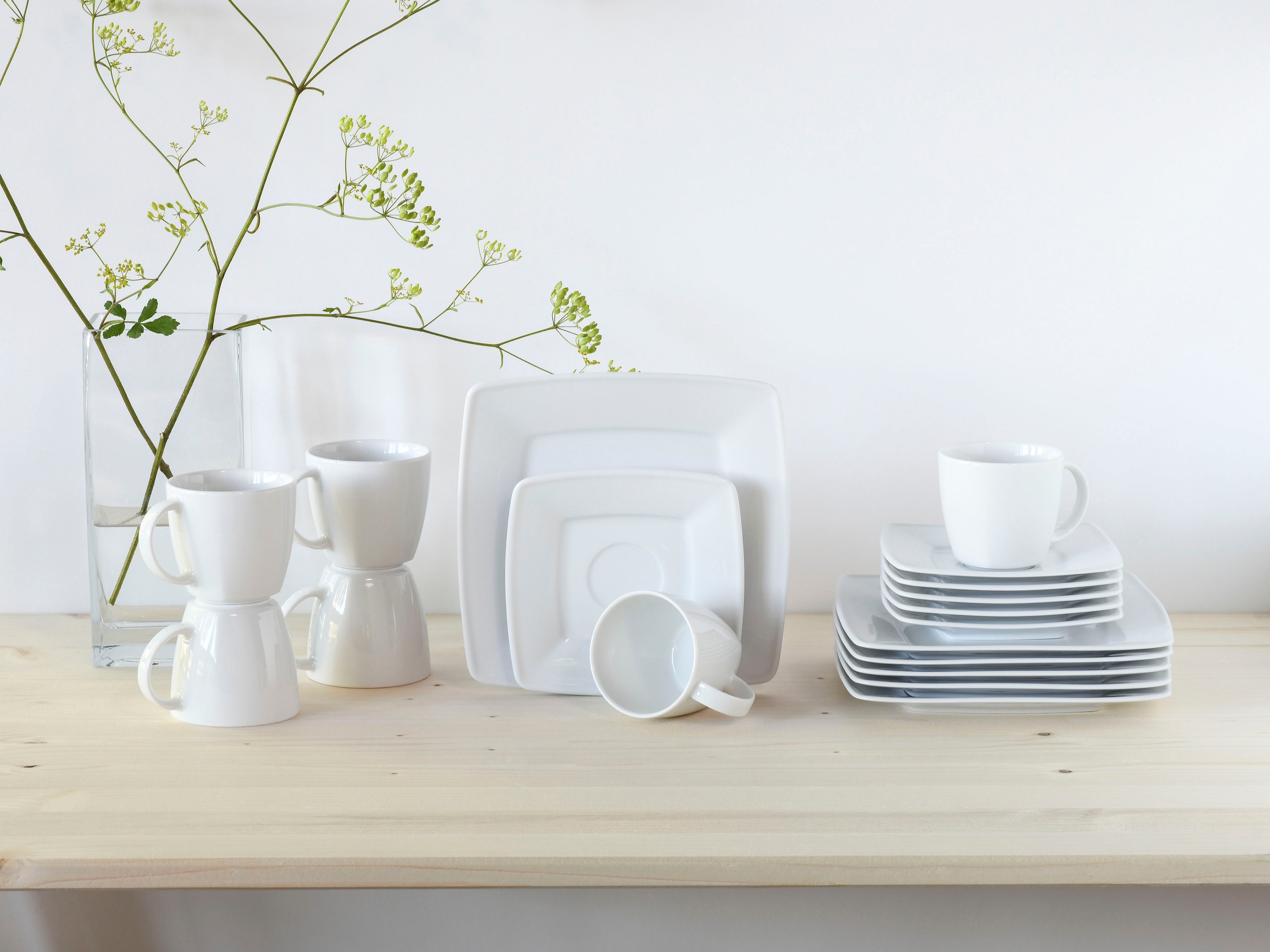 CreaTable Kaffeeservice »Victoria Weiss«, (Set, 18 tlg.), abgerundete, quadratische Form