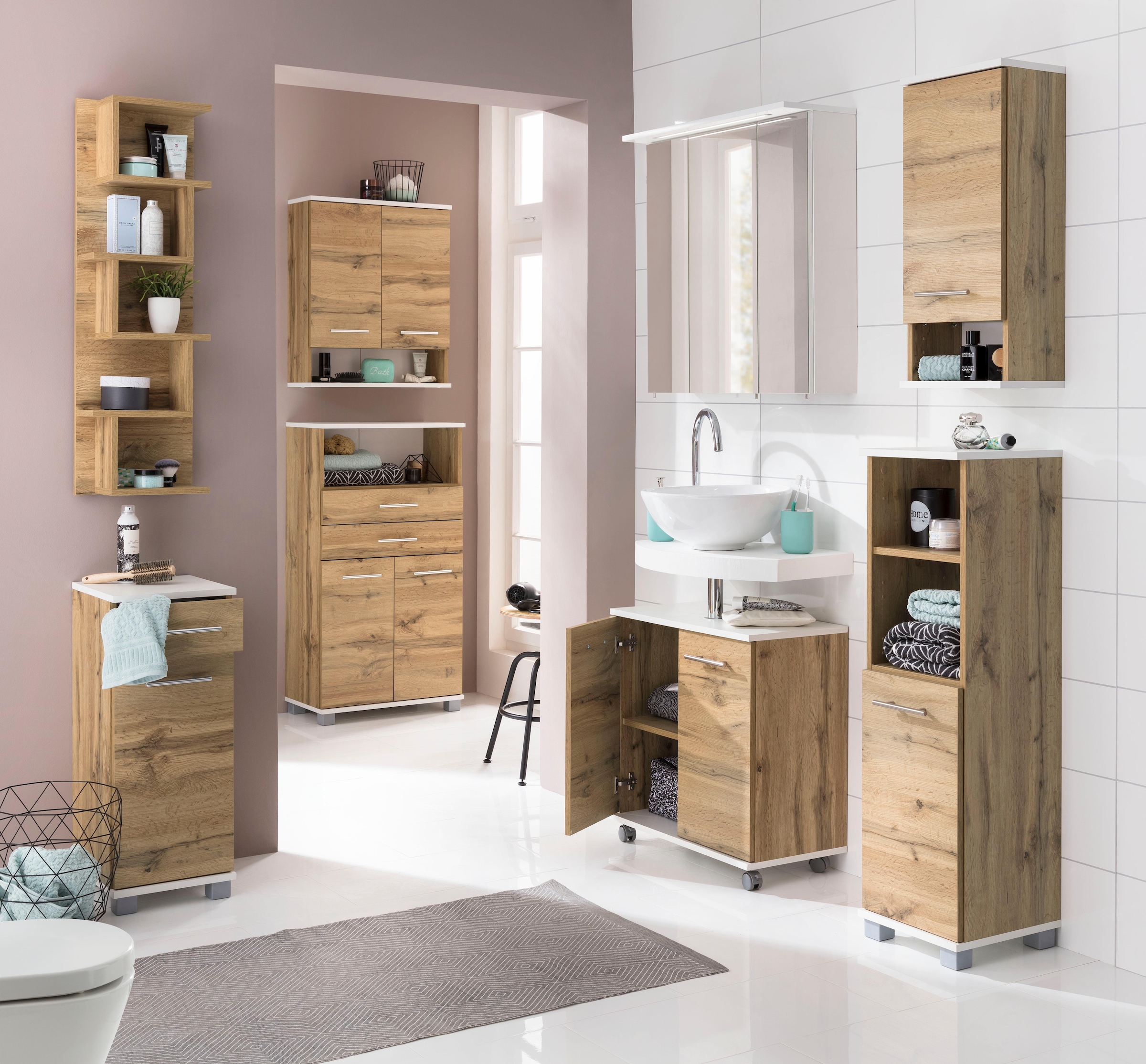 welltime Hängeschrank »Emmi Breite 30 cm«, Wechselbarer Türanschlag, Metallbeschläge