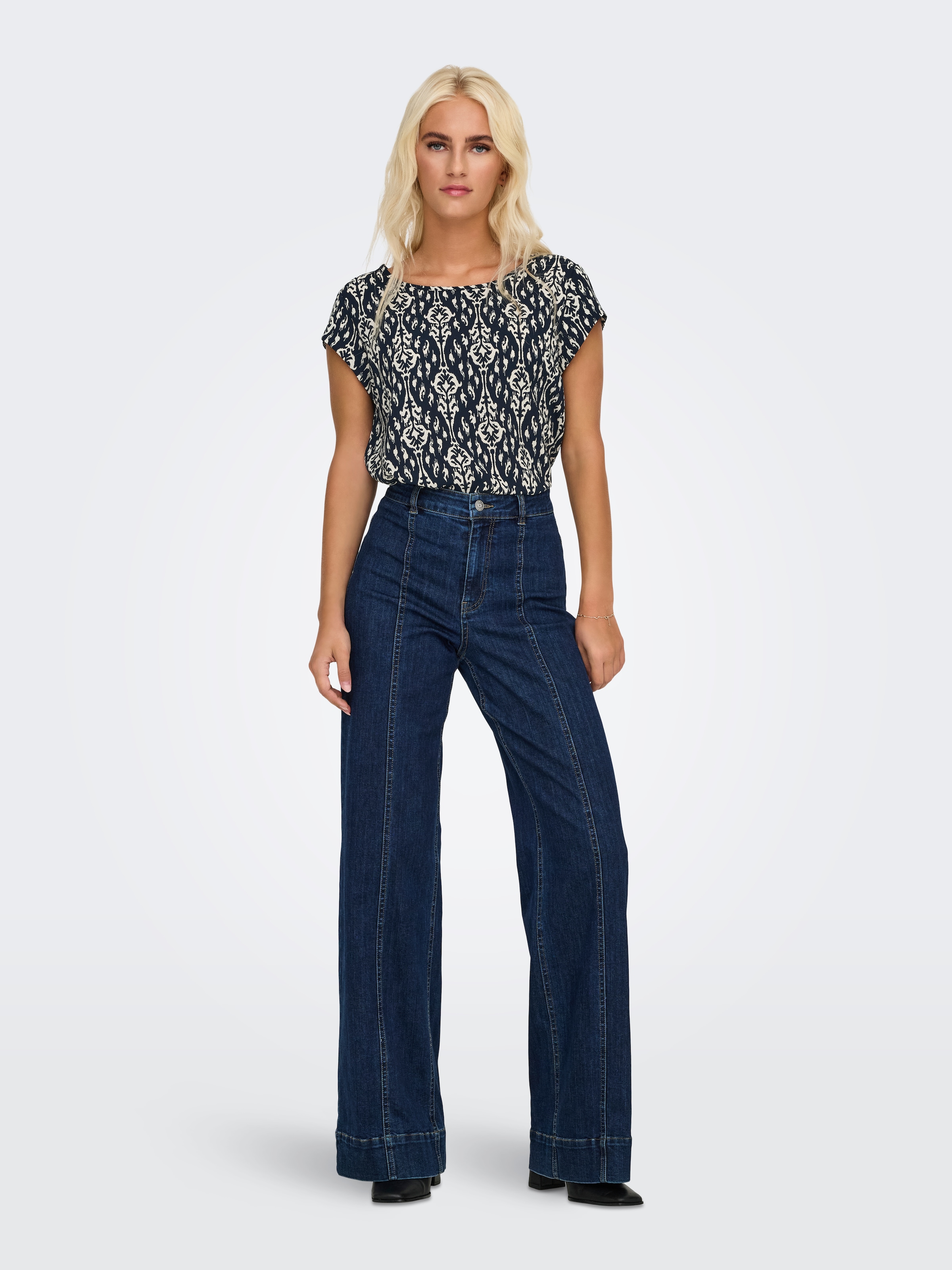 ONLY Shirtbluse »ONLVIC S/S AOP TOP NOOS PTM«, mit Allover Druck