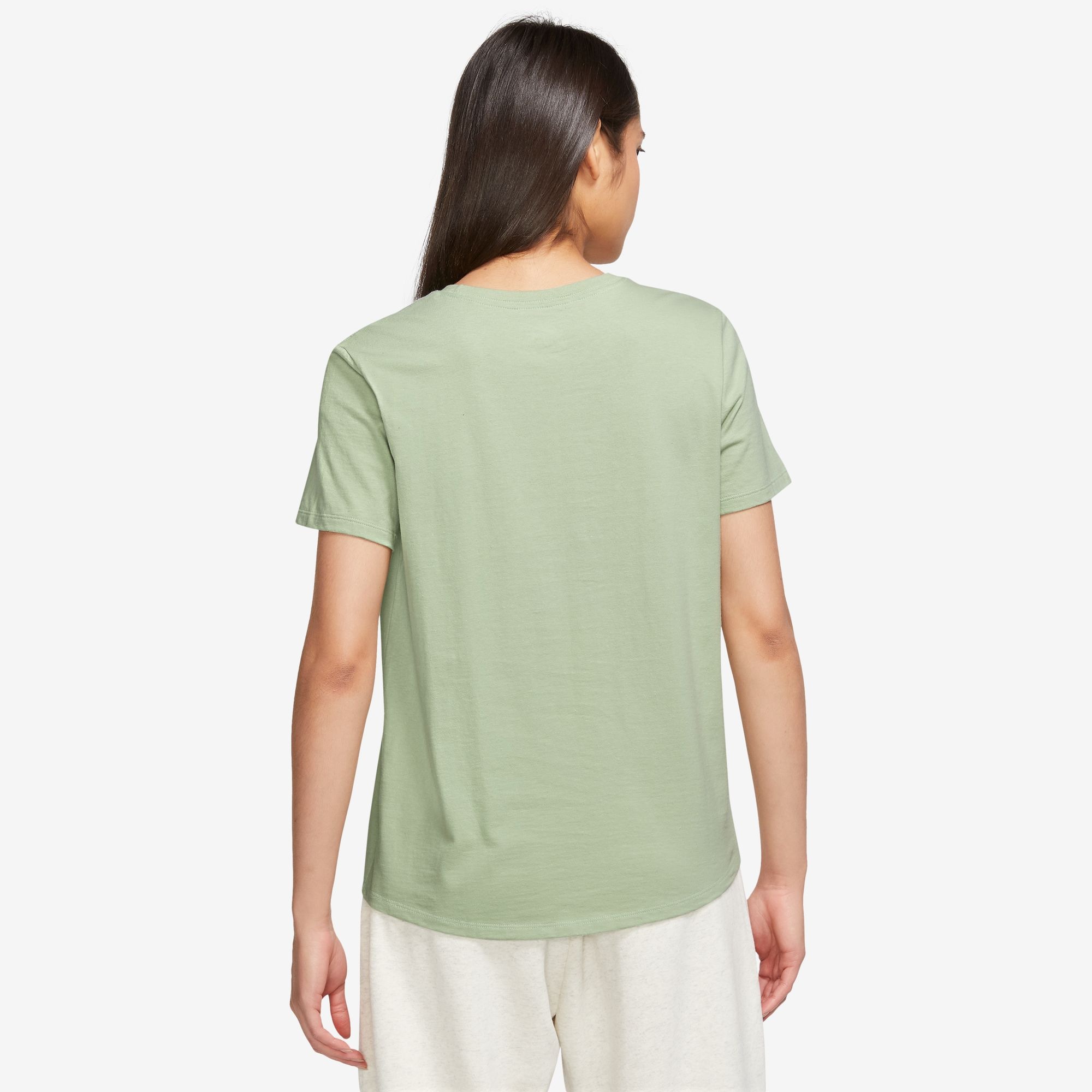 Nike Sportswear T-Shirt »ESSENTIALS WOMEN'S LOGO T-SHIRT«