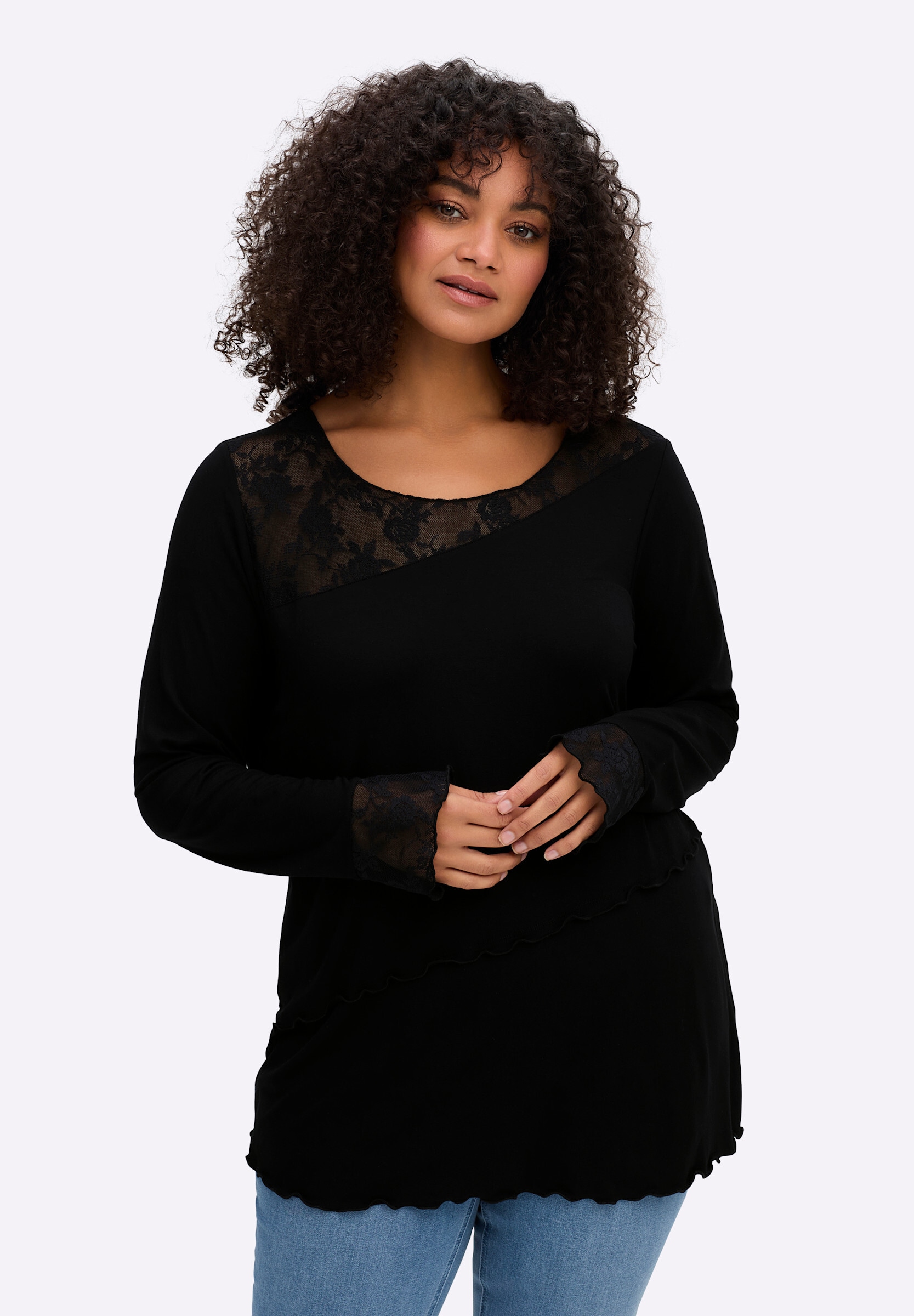 sheego by Joe Browns Sweatshirt »Sweatshirt Langarmshirt mit schräg verlaufenden Kanten«
