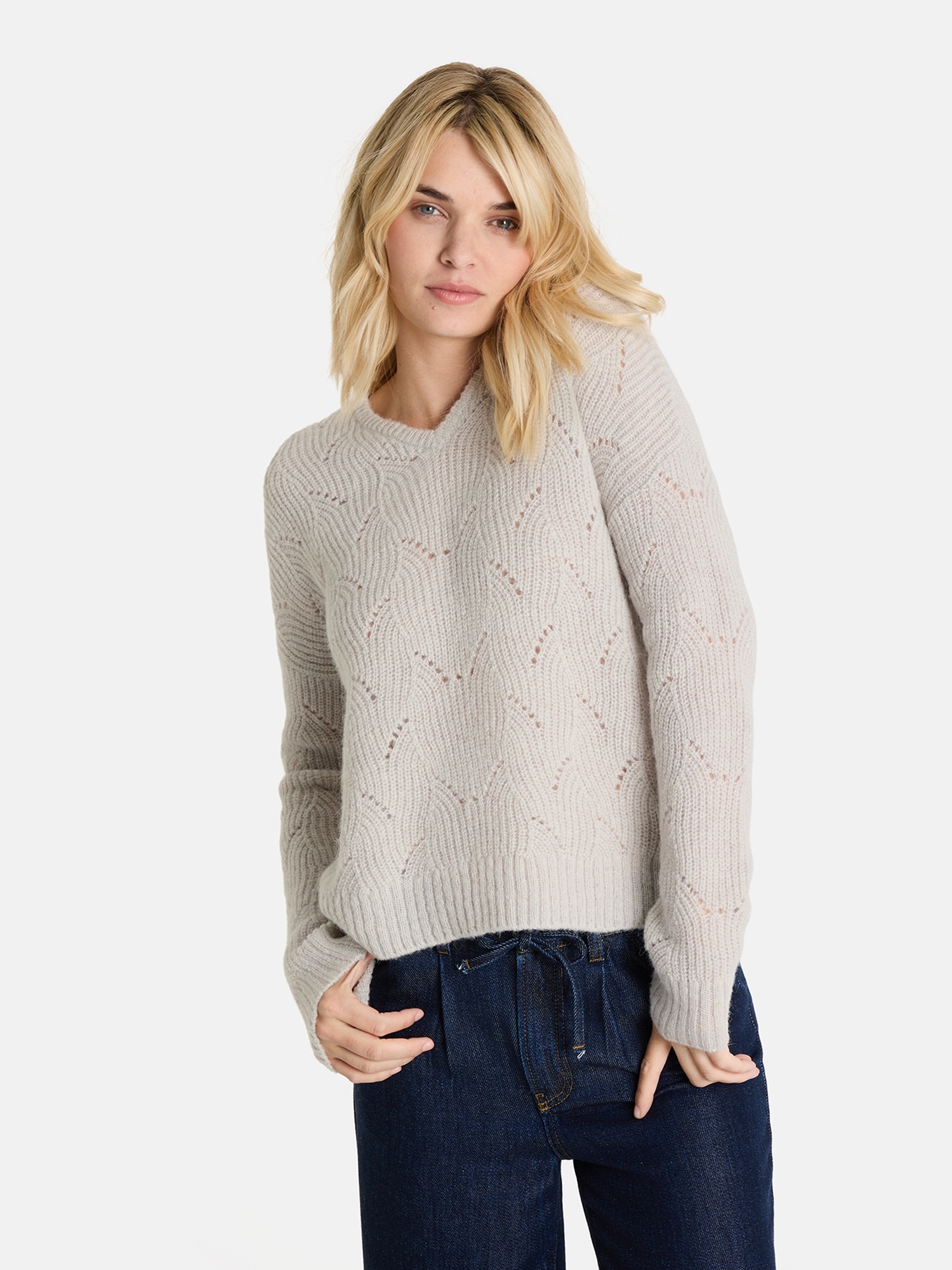 Lieblingsstück Strickpullover »SölveL« mit dezentem Lochmuster, V-Neck