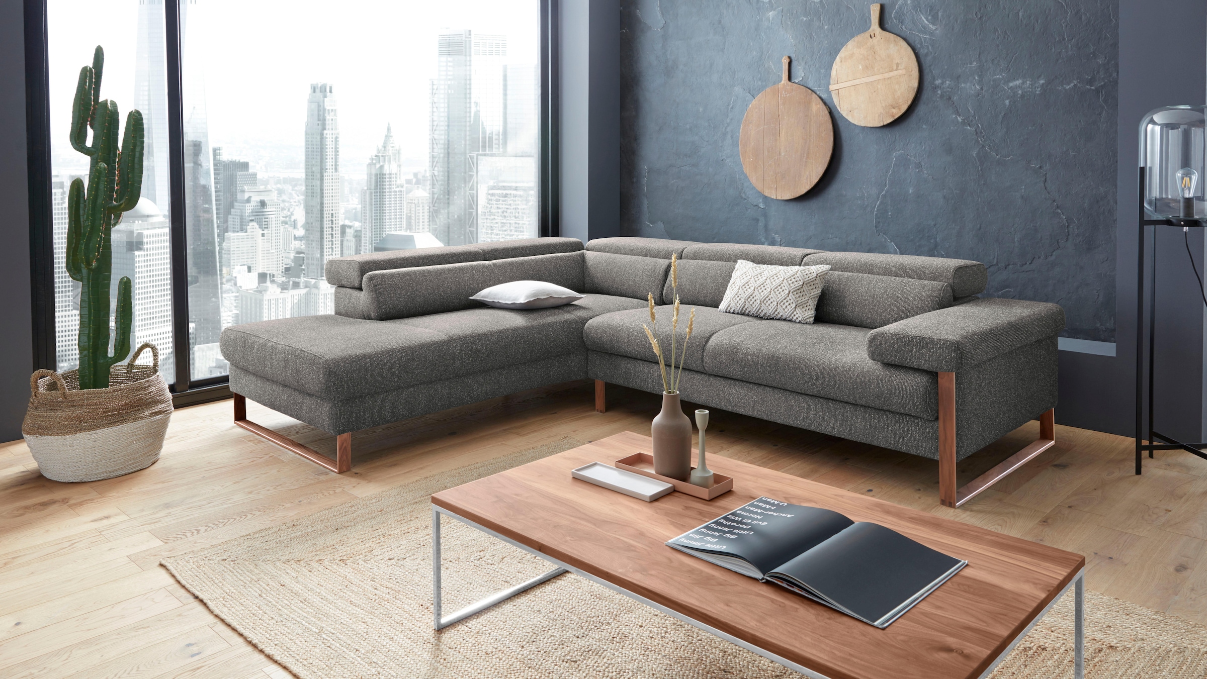 W.SCHILLIG Ecksofa »finn, Designsofa mit tollem Sitzkomfort, bequem, L-Form«, German Design Award 2016, Fußgestell Nussbaum natur, Breite 281 cm