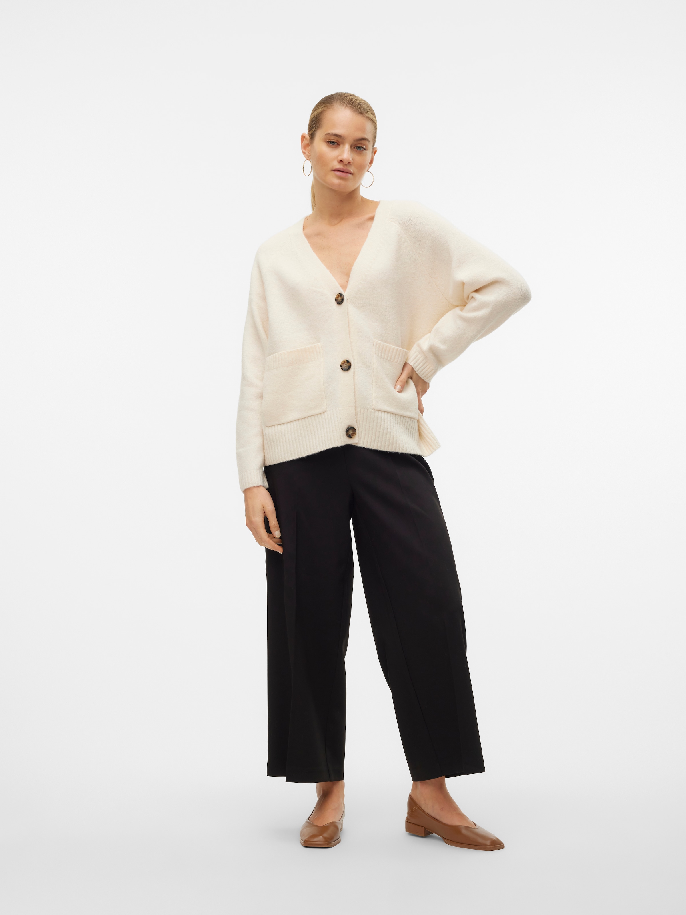 Vero Moda Strickjacke »VMBOOM LS V-NECK BUTTON CARDIGAN GA NOOS«