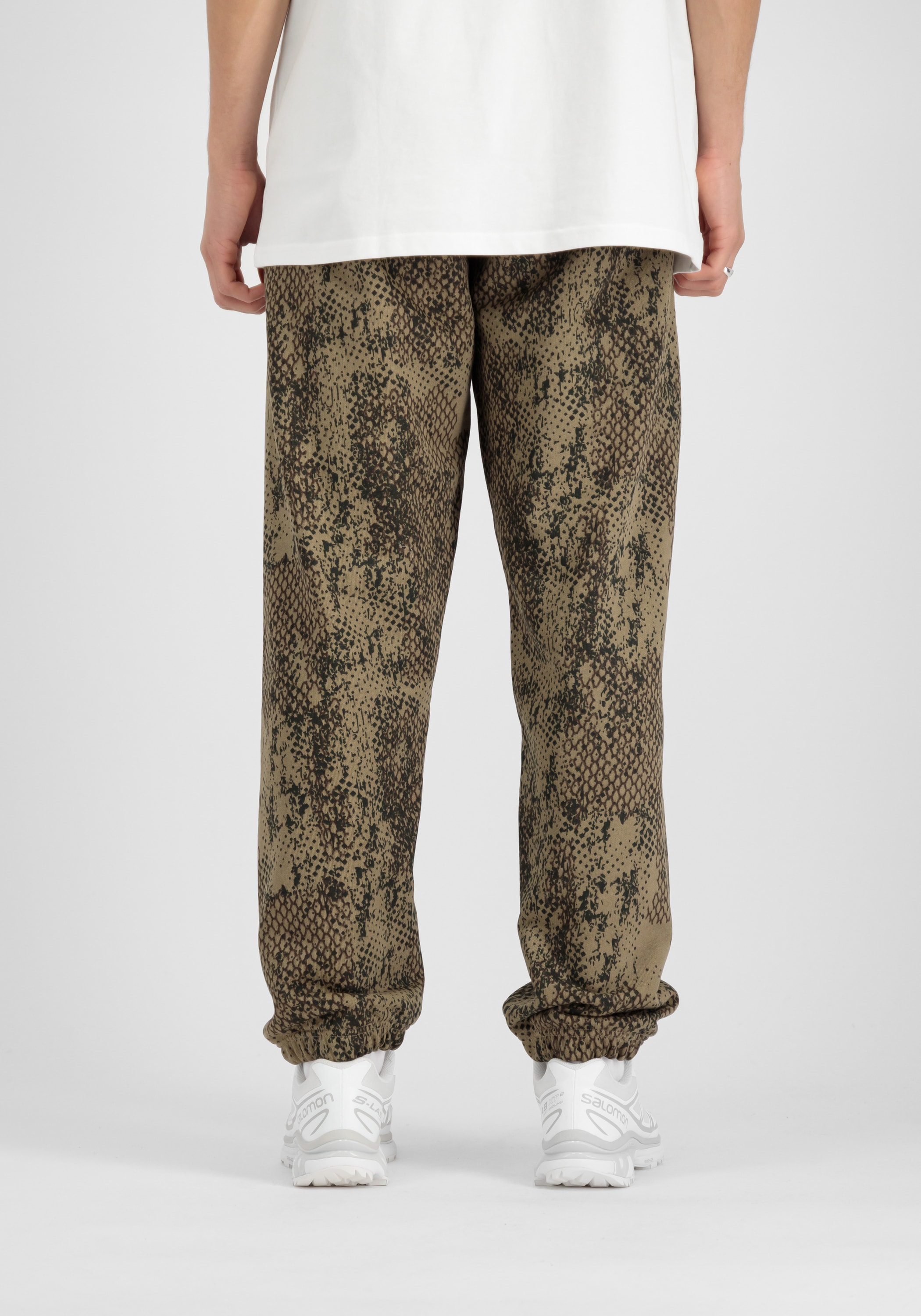 Alpha Industries Jogginghose »Alpha Industries Men - Jogger Alpha Essentials RL Jogger Camo«