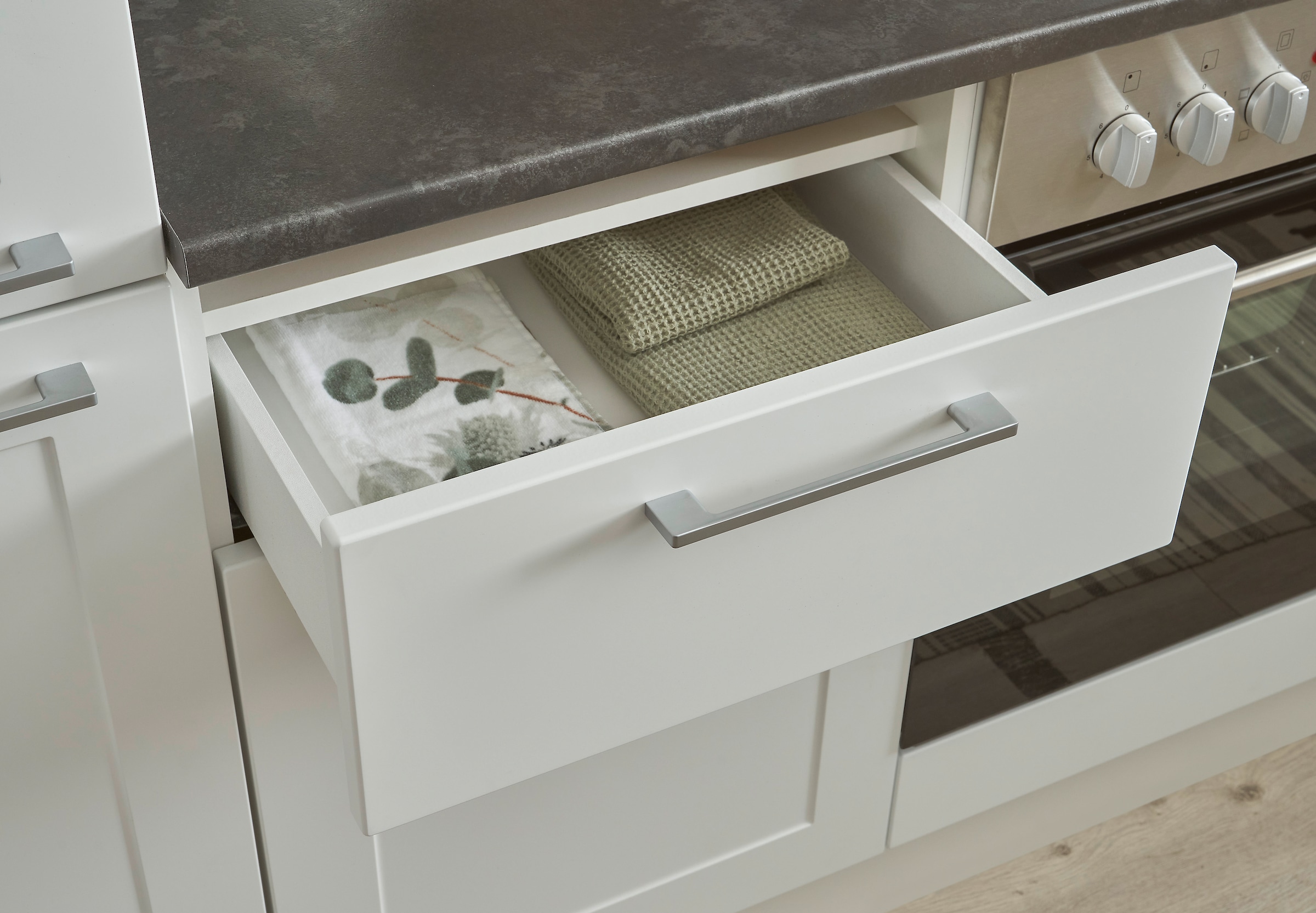 BASIC by Balculina Winkelküche »Marsi«, Stellmaße 250x175 cm, wahlweise mit E-Geräten, Soft-Close-Funktion