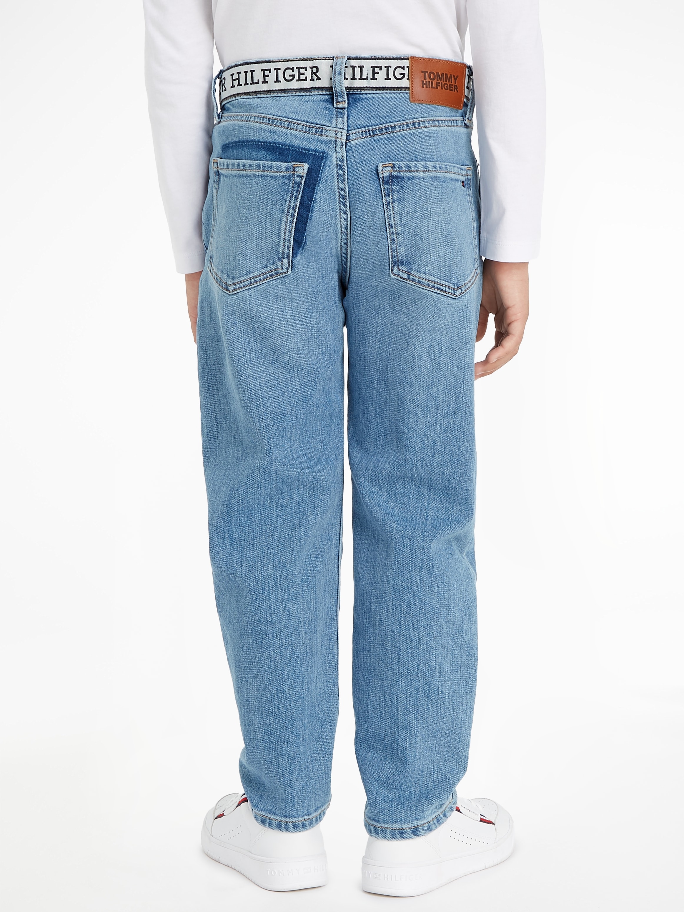 Tommy Hilfiger Straight-Jeans »ARCHIVE RECONSTRUCTED MID WASH«, mit Logoschriftzug am Bund
