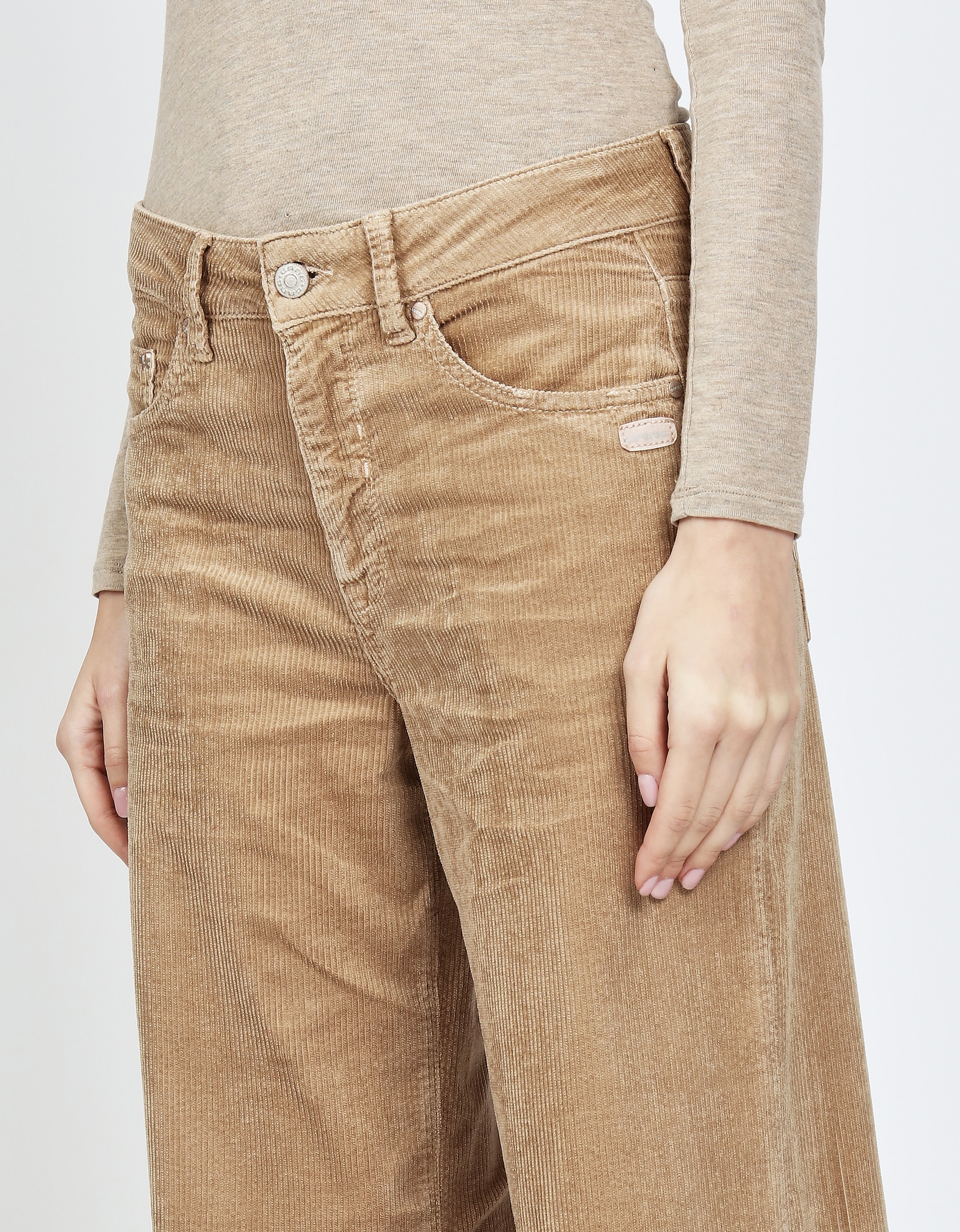 GANG Cordhose »94CARLOTTA LONG«  im Wide Fit mit geradem Beinverlauf