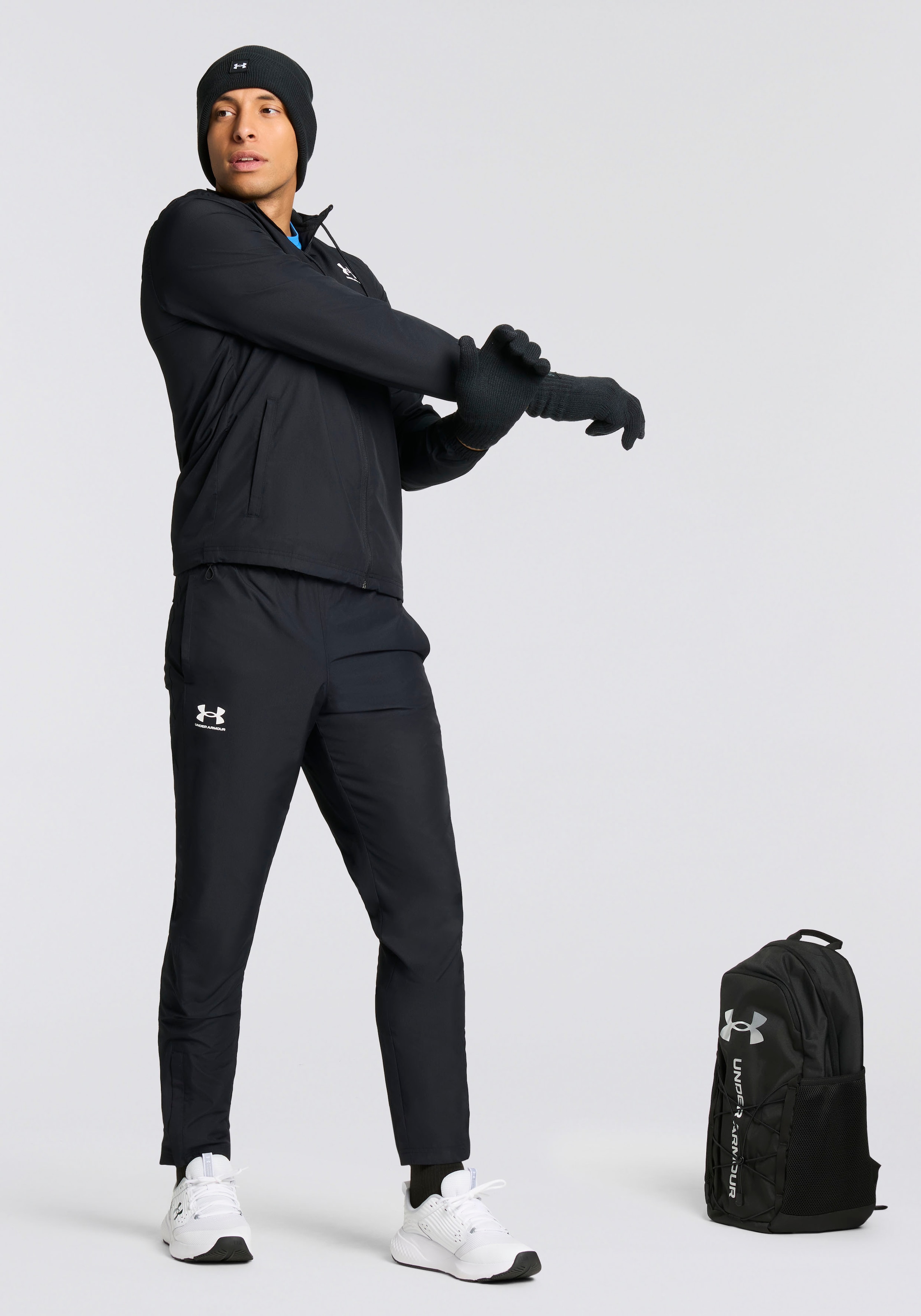 Under Armour® Windbreaker »UA RIVAL WVN WINDBREAKER« 1 Stk. tlg. normale Länge, leichtes Material