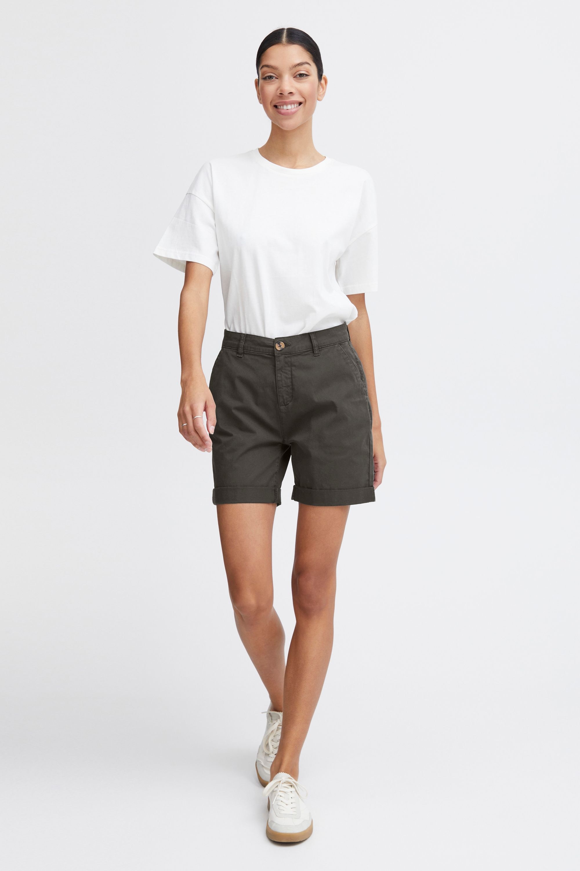 OXMO Shorts »Shorts OXCharline«