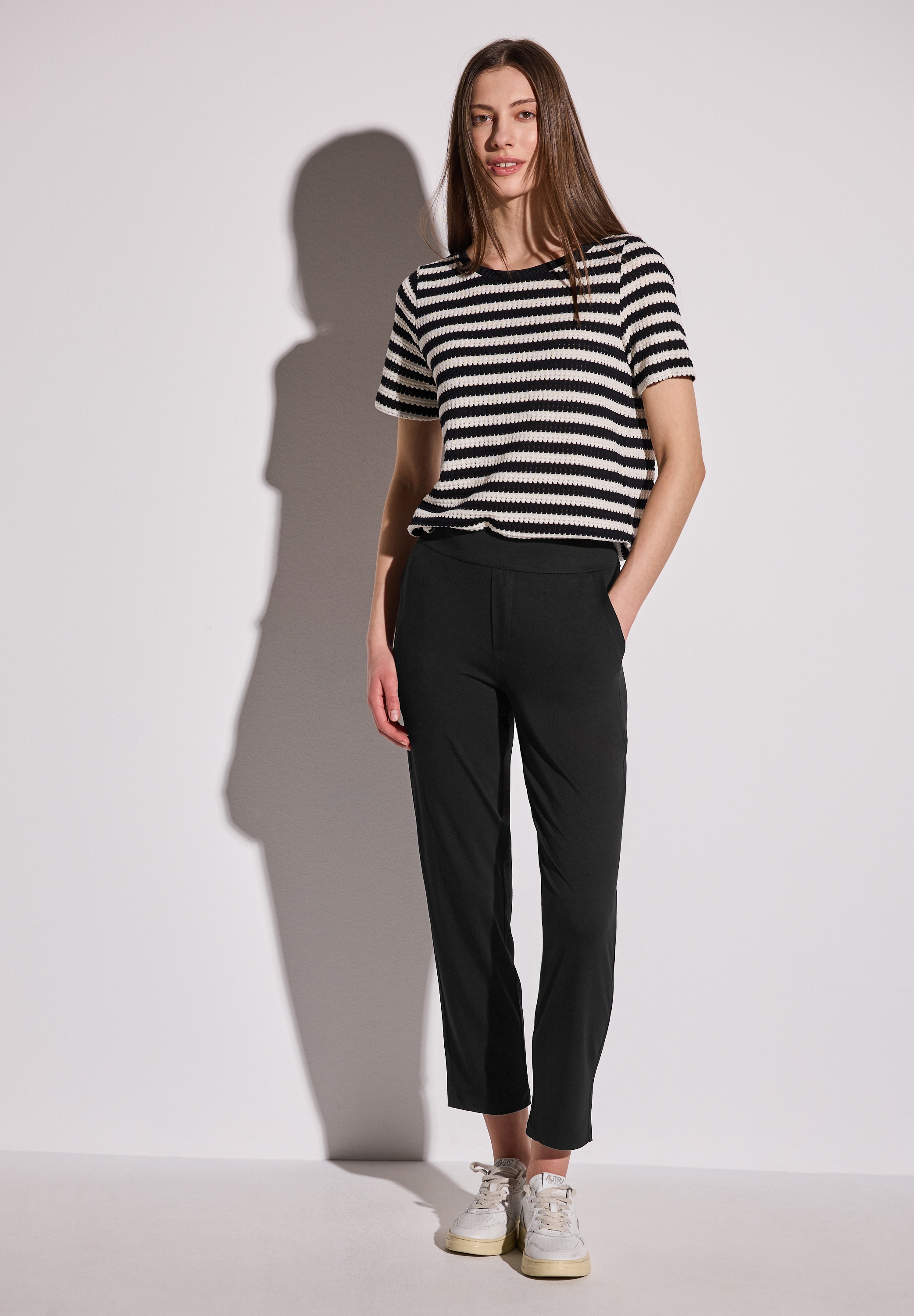 STREET ONE Stoffhose »Style Bonny«, mit elastischem Bund