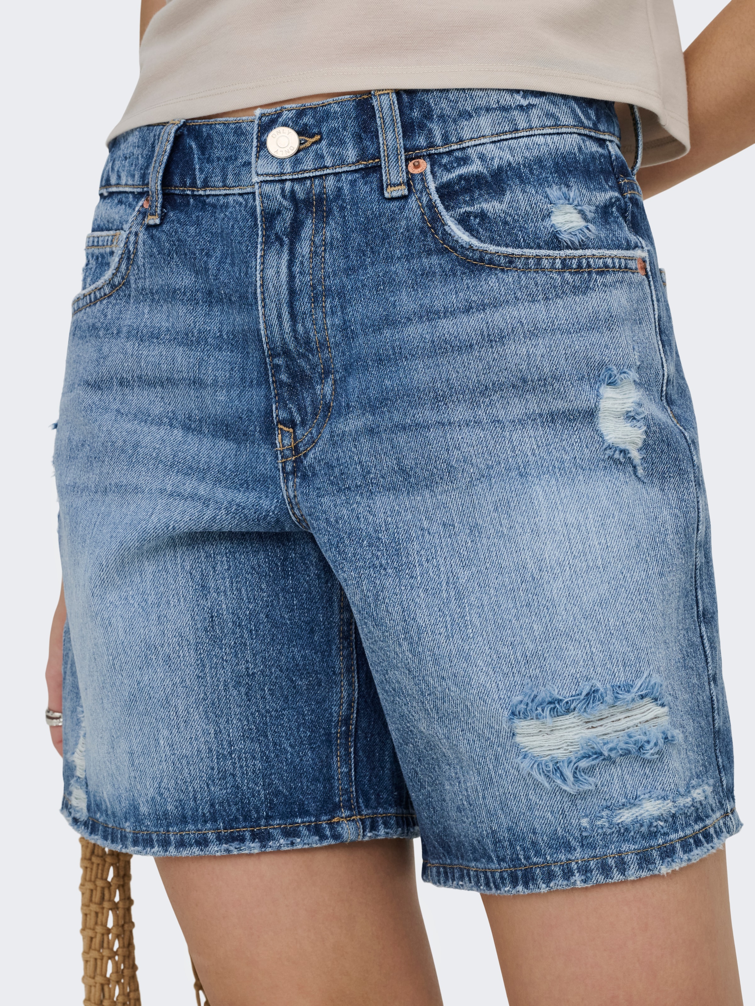 ONLY Jeansshorts »ONLMILTON MW DESTROY SHORT DNM« Baumwolle, Regular Waist, Destroyed Effekte