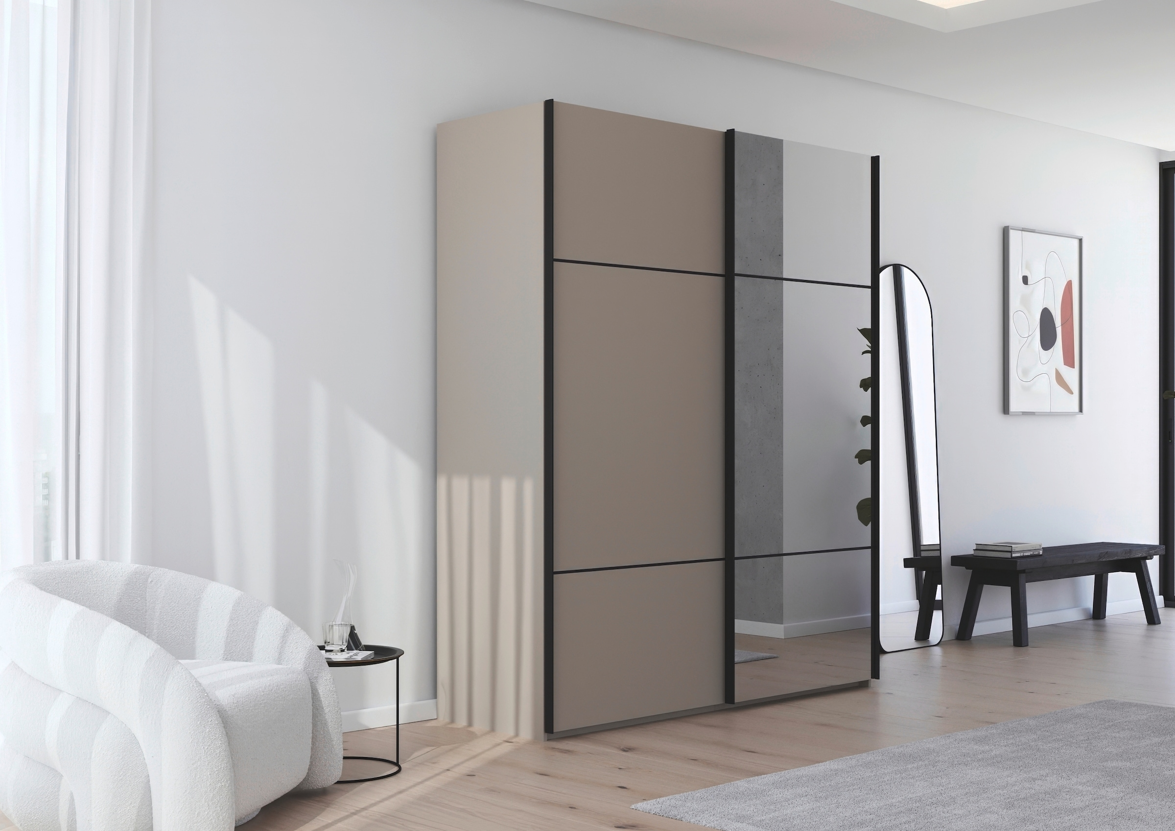 rauch Schwebetürenschrank »Kleiderschrank Schrank Garderobe Schlafzimmerschrank SCALE-TRIO« edle dreigeteilte Front mit 2 Zierleisten und Spiegel MADE IN GERMANY