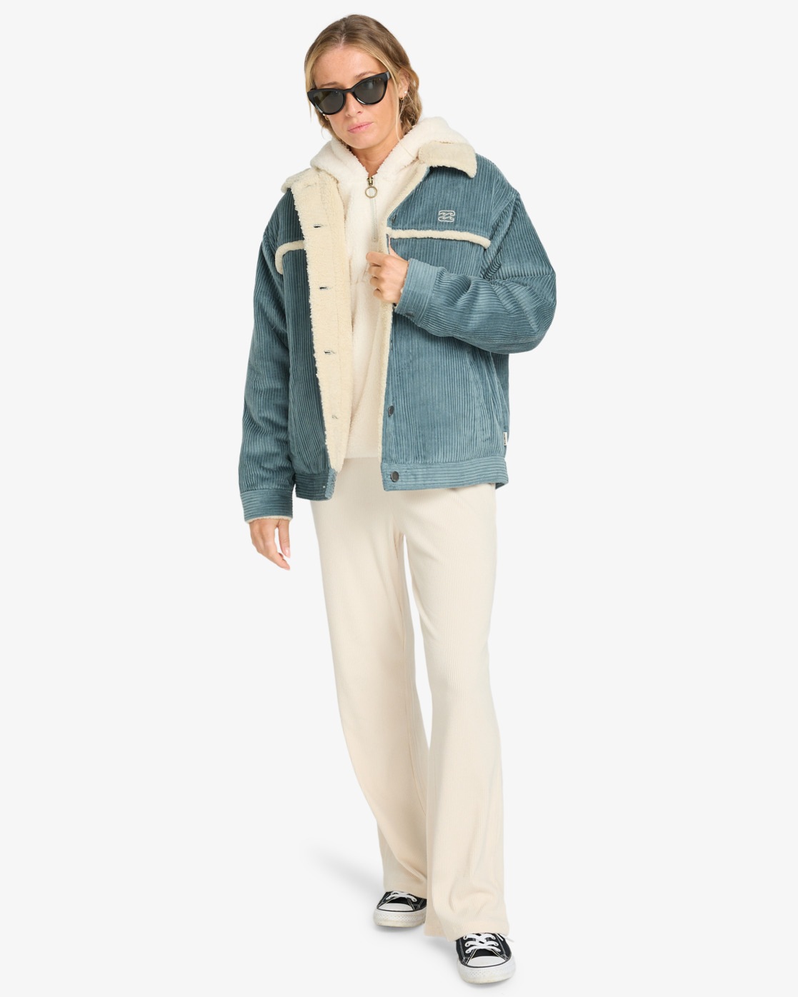 Billabong Cordjacke »CORD IN LOVE« ohne Kapuze sportlicher Stil, ohne Kapuze, aus Baumwolle, mit Knopfverschluss