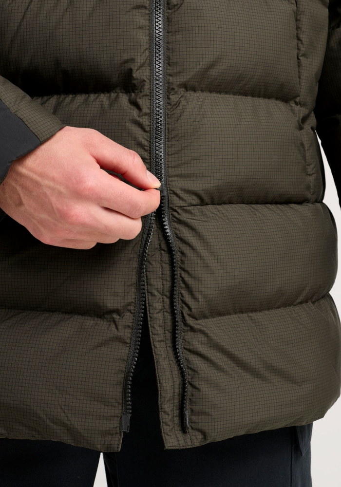 Jack Wolfskin Winterjacke »ICY HOLLOW HOODED JKT M« mit Kapuze Kapuzenjacke, warm, wind- und wasserabweisend