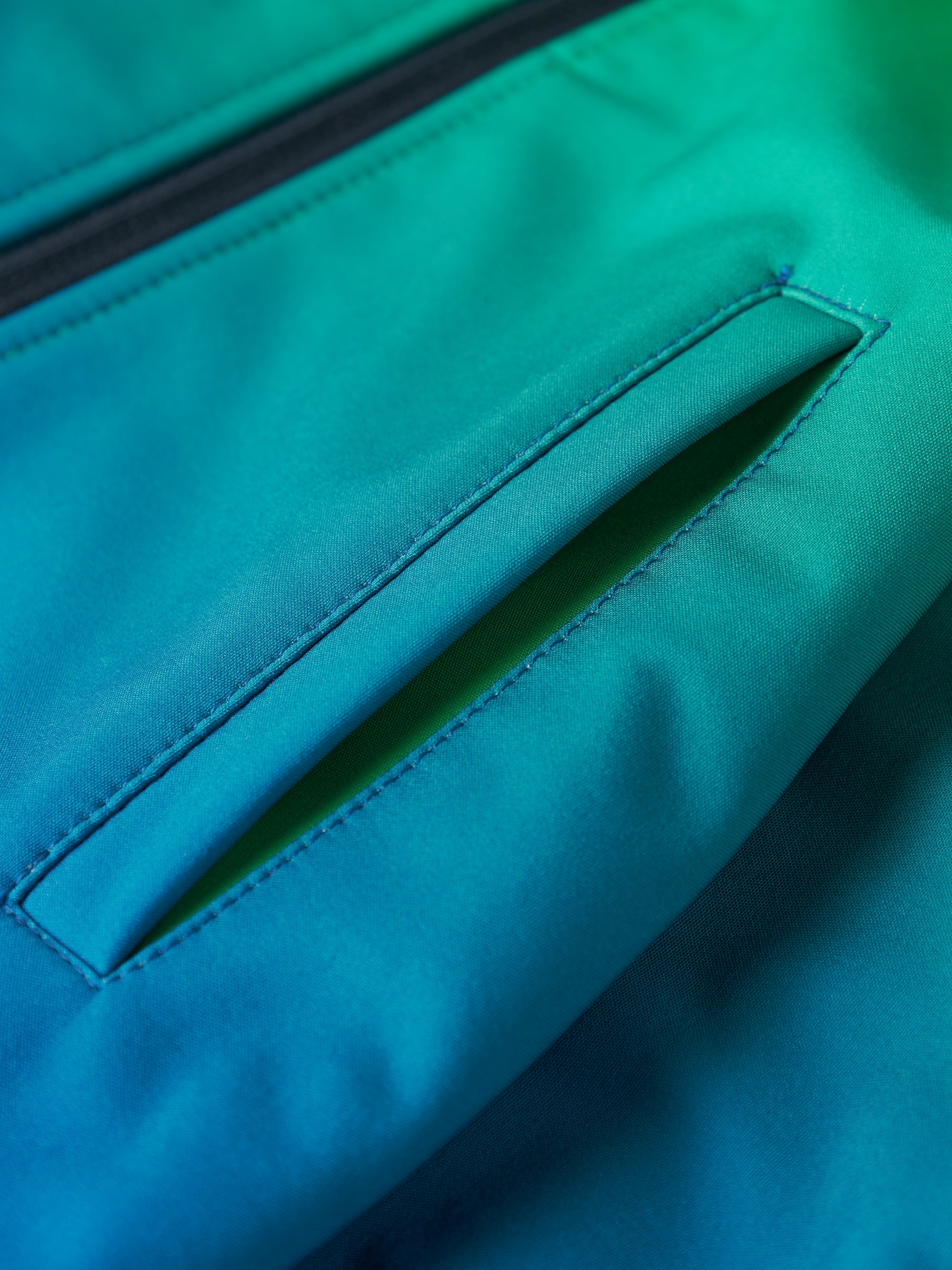 Name It Softshelljacke »NMMMALTA05 SOFTSHELL JACKET DIPDYE FO« mit Kapuze wasserdicht, atmungsaktiv und winddicht