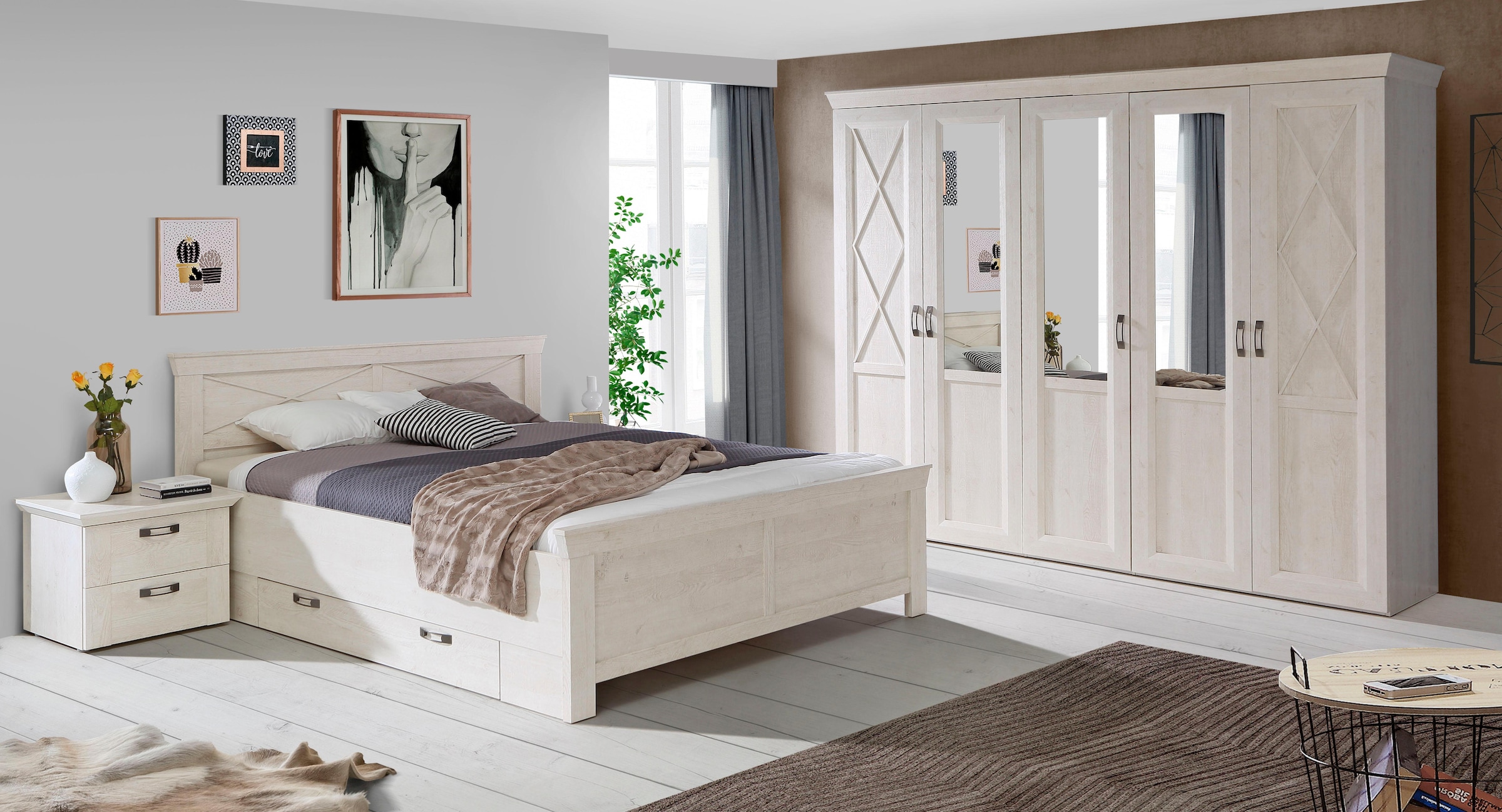 FORTE Drehtürenschrank »Kashmir, TOPSELLER, im klassischem Landhausstil, Made in Europe«, (Maße (B/T/H): 255/63/221 cm), mit Spiegel und dekorativen Fräsungen und Elementen