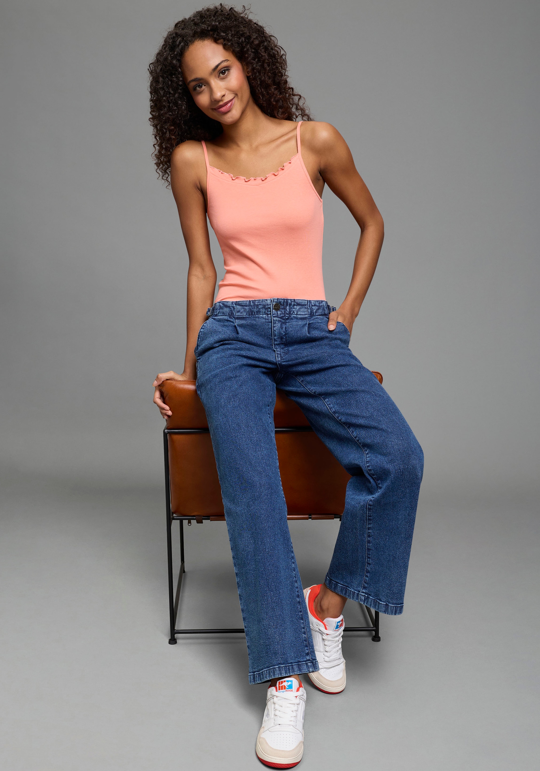 KangaROOS Spaghettitop Packung, 3 tlg. mit verspielter Rollsaumkante